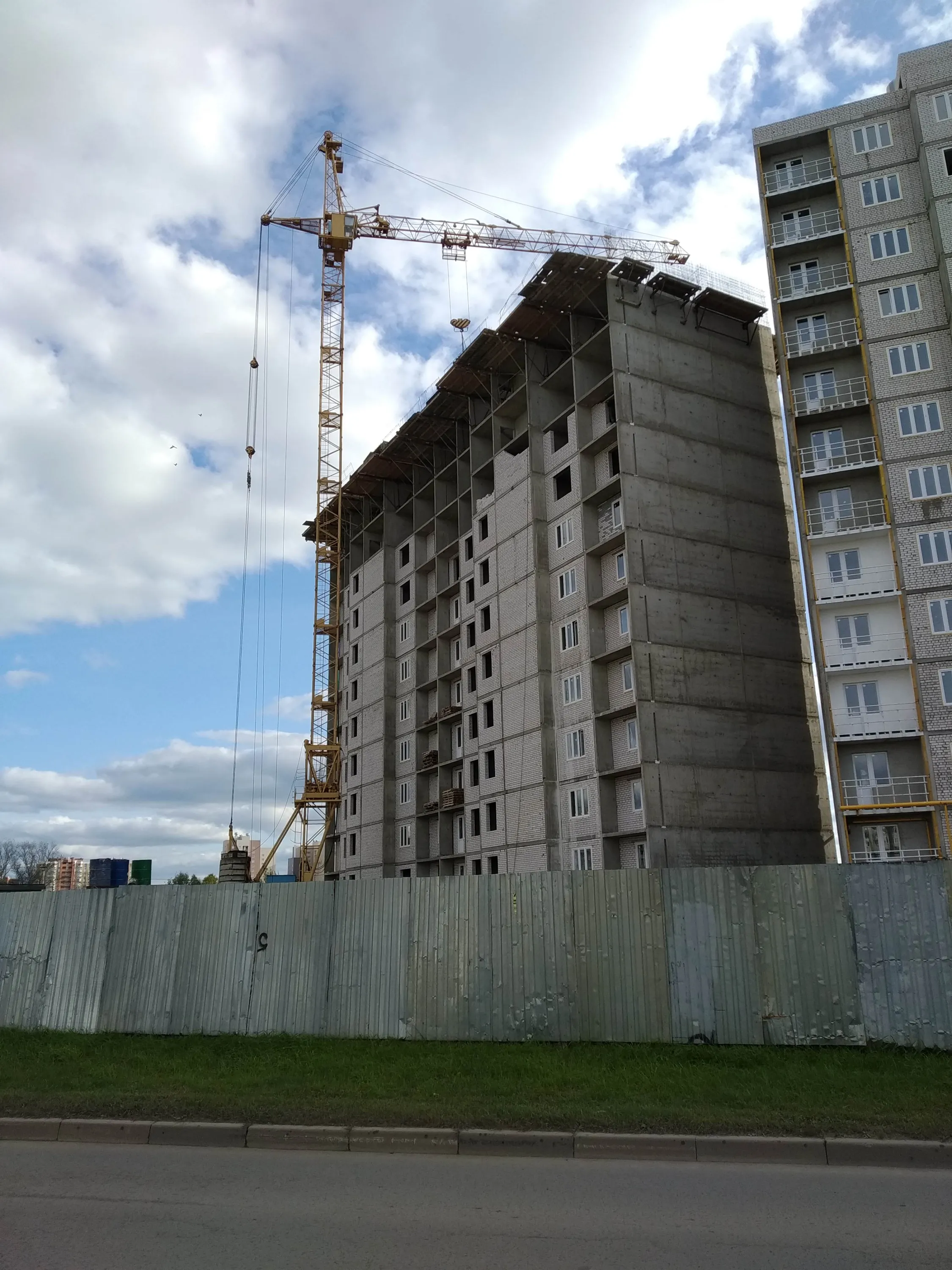 Фото ЖК Многоквартирный жилой дом по б-ру Гусева 46