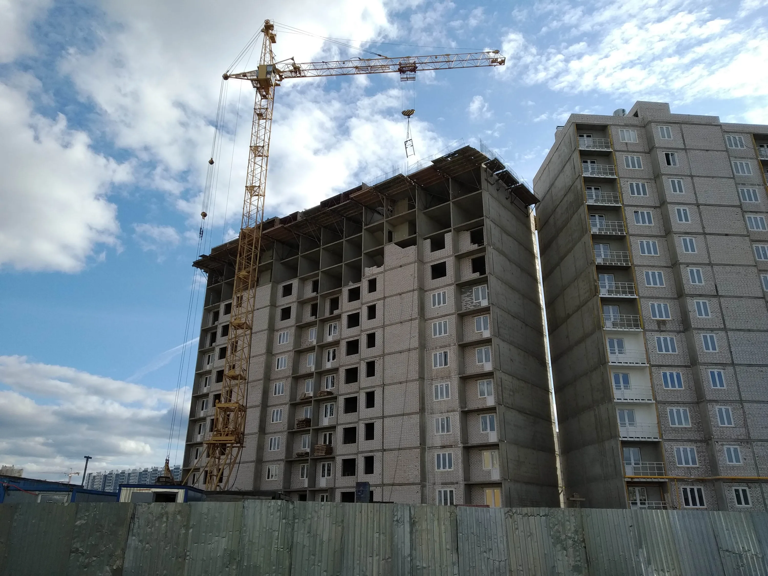 Фото ЖК Многоквартирный жилой дом по б-ру Гусева 46