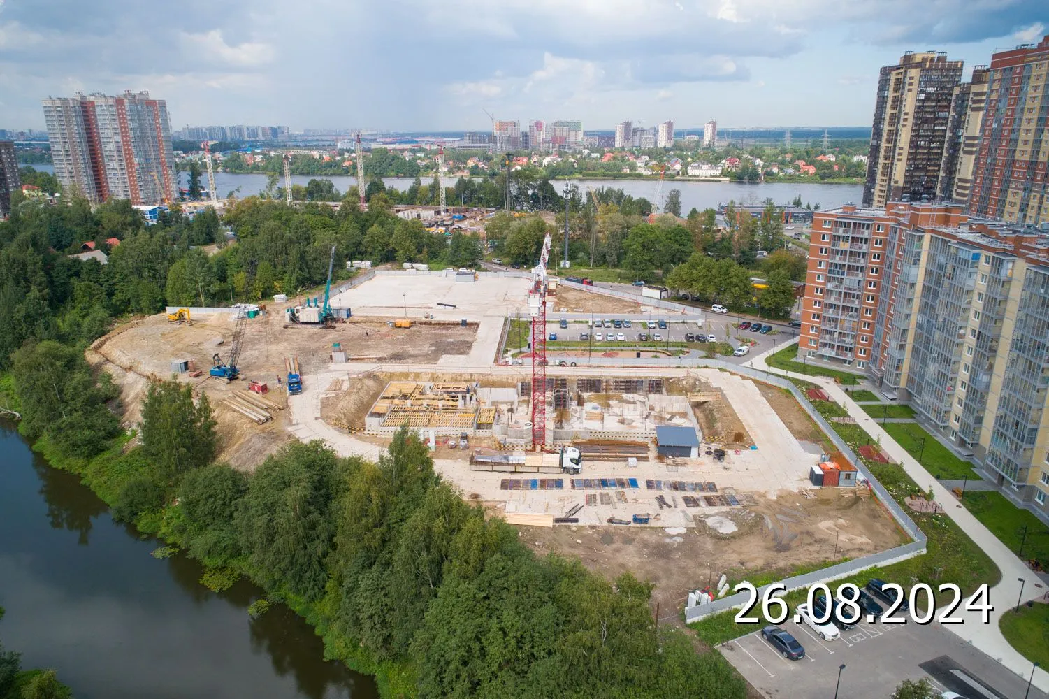 Фото ЖК "Живи! В Рыбацком"