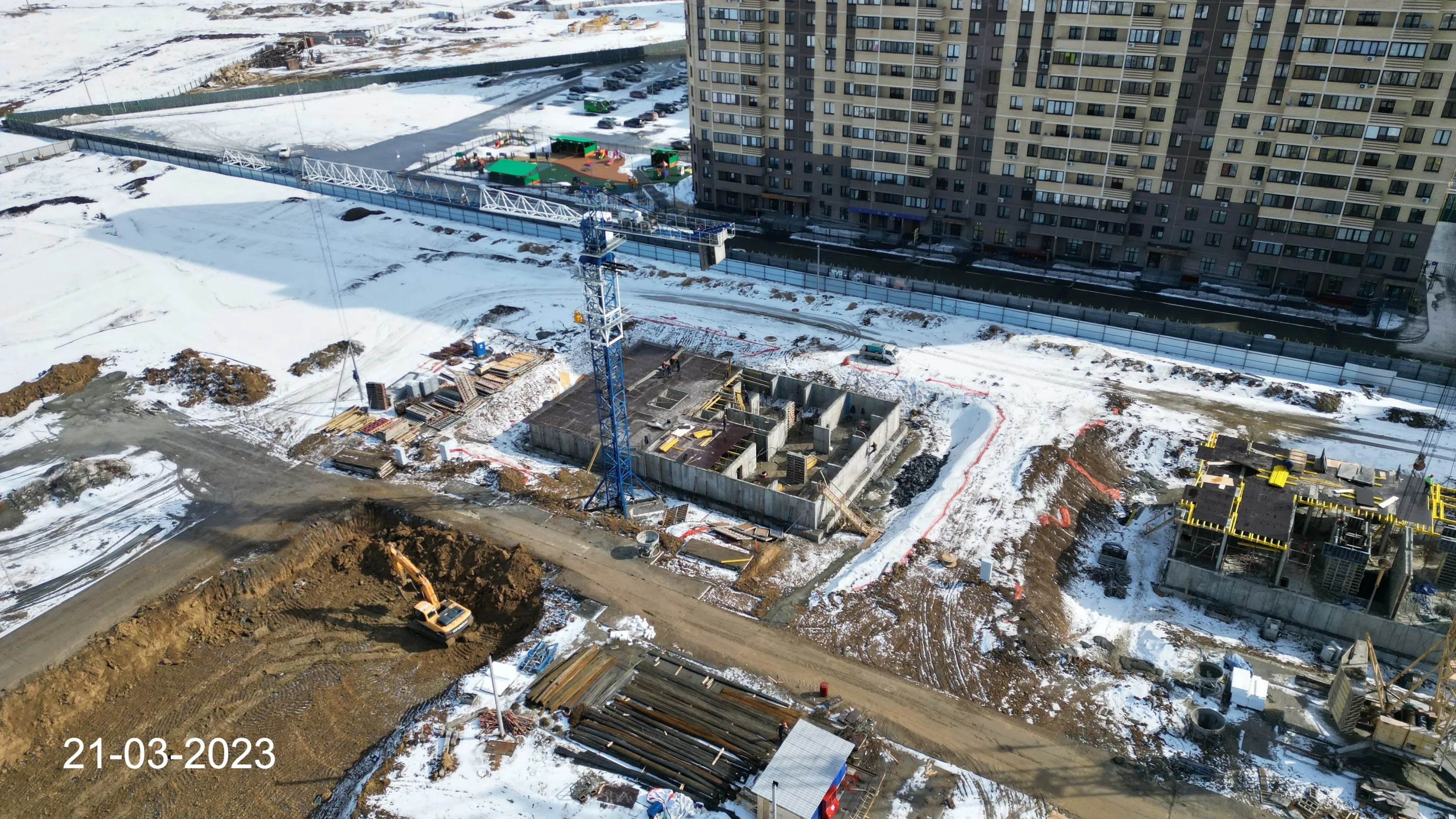 Фото ЖК Чаркова 72