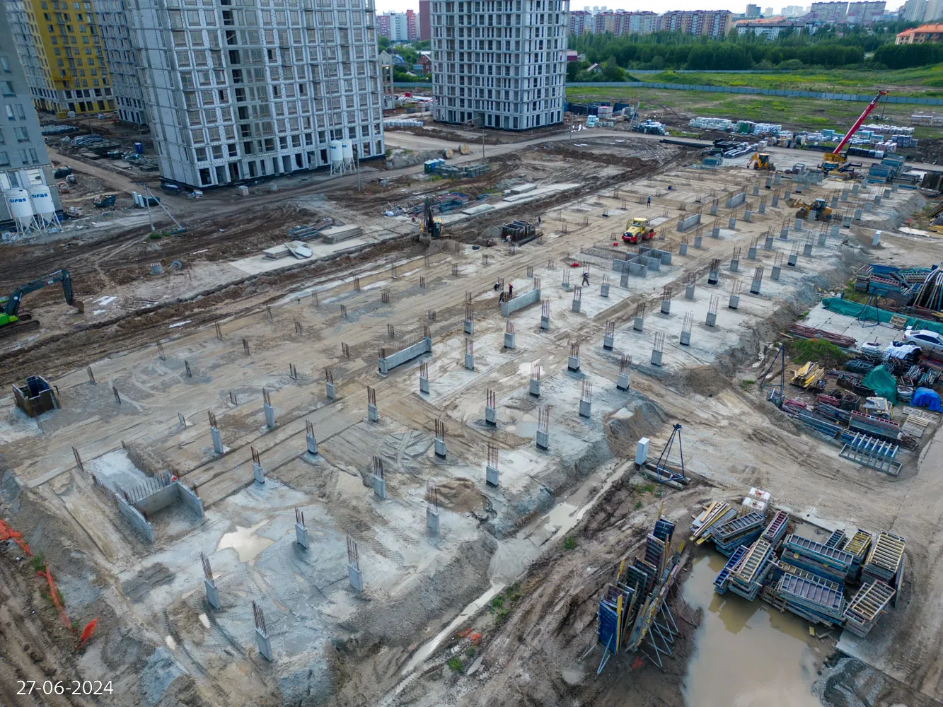 Фото ЖК Чаркова 72