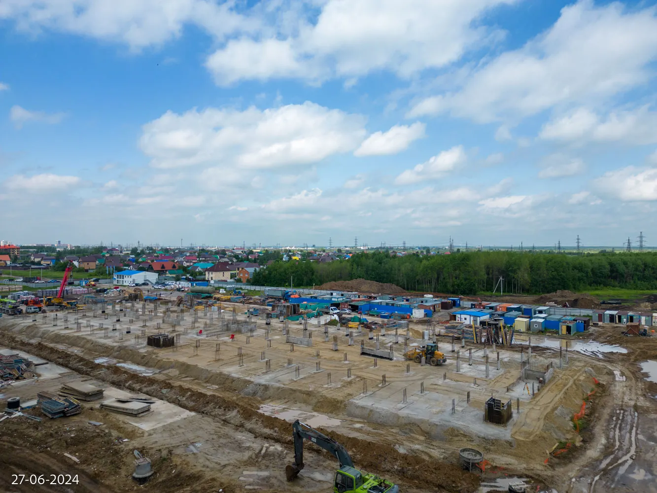 Фото ЖК Чаркова 72