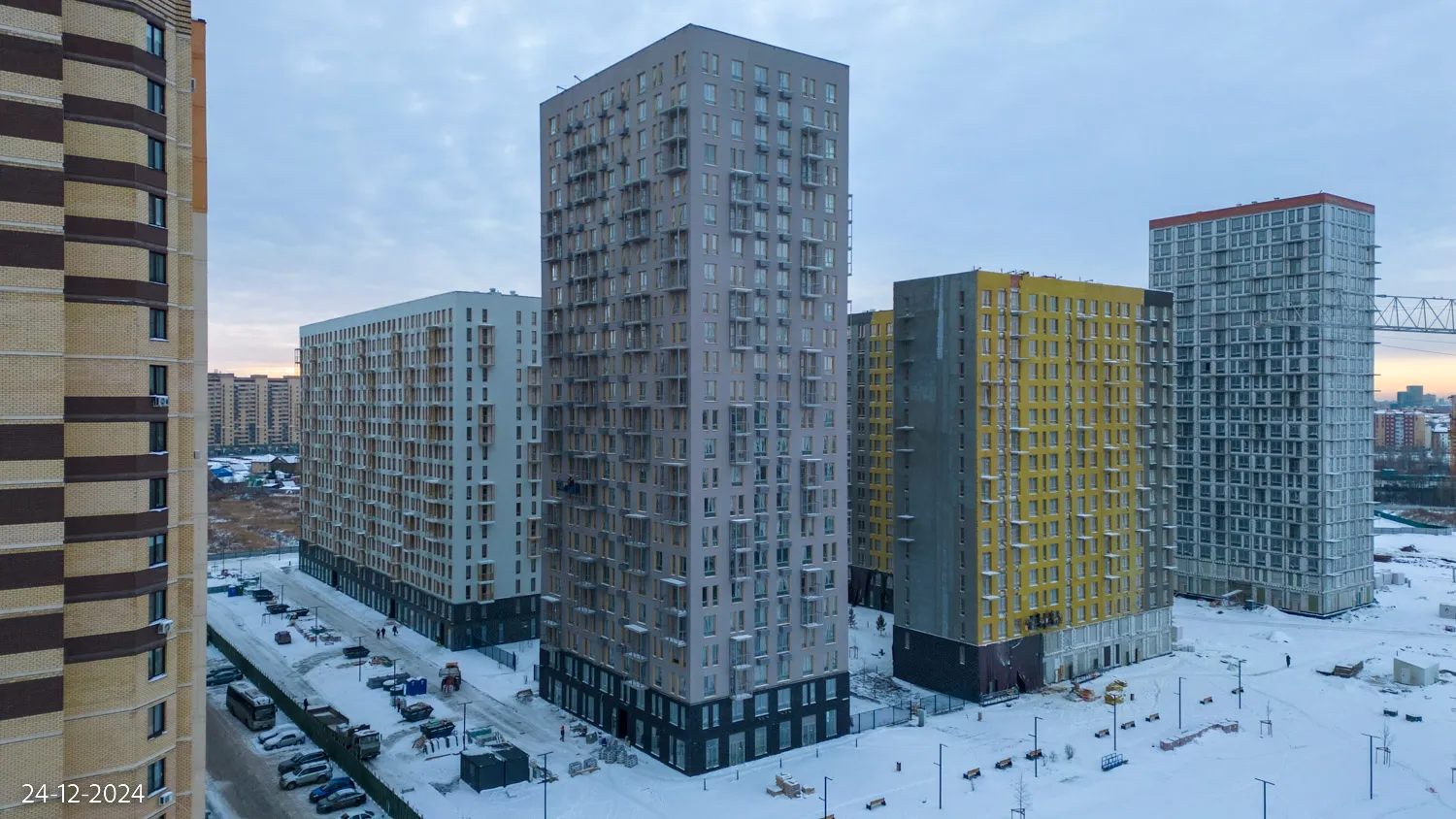 Фото ЖК Чаркова 72