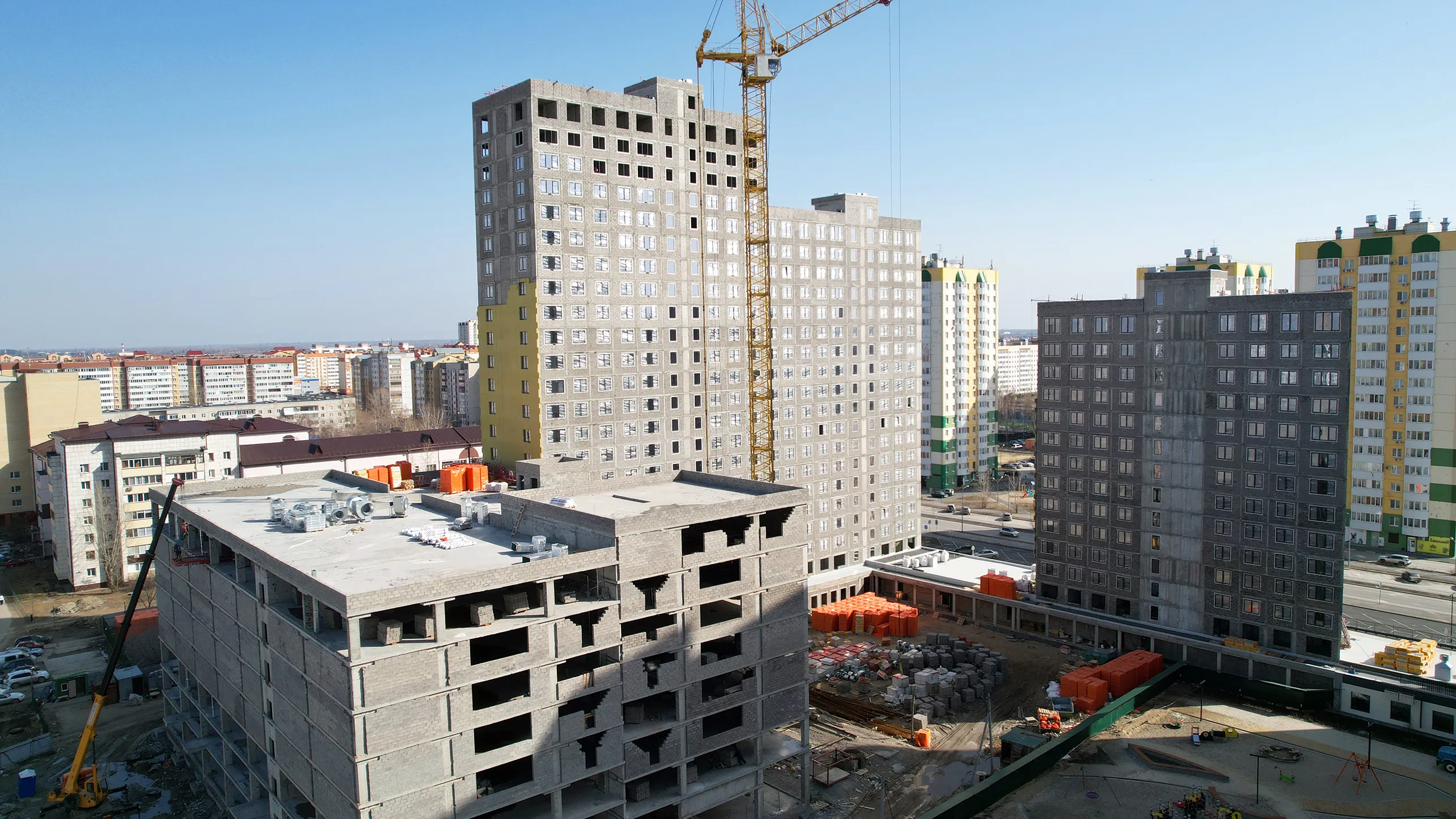 Фото ЖК Онегин. Дом у озера