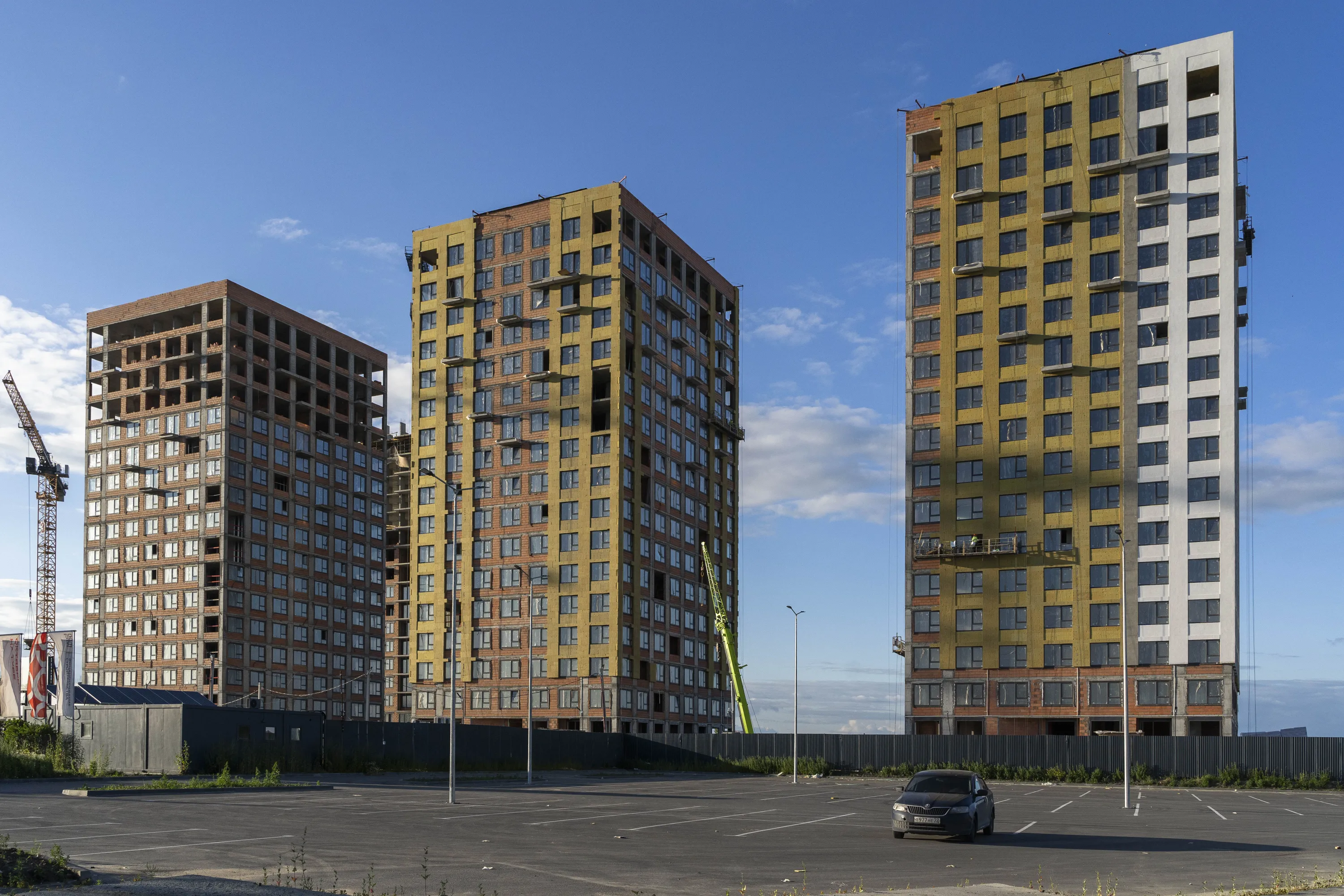 Фото ЖК Октябрьский на Туре