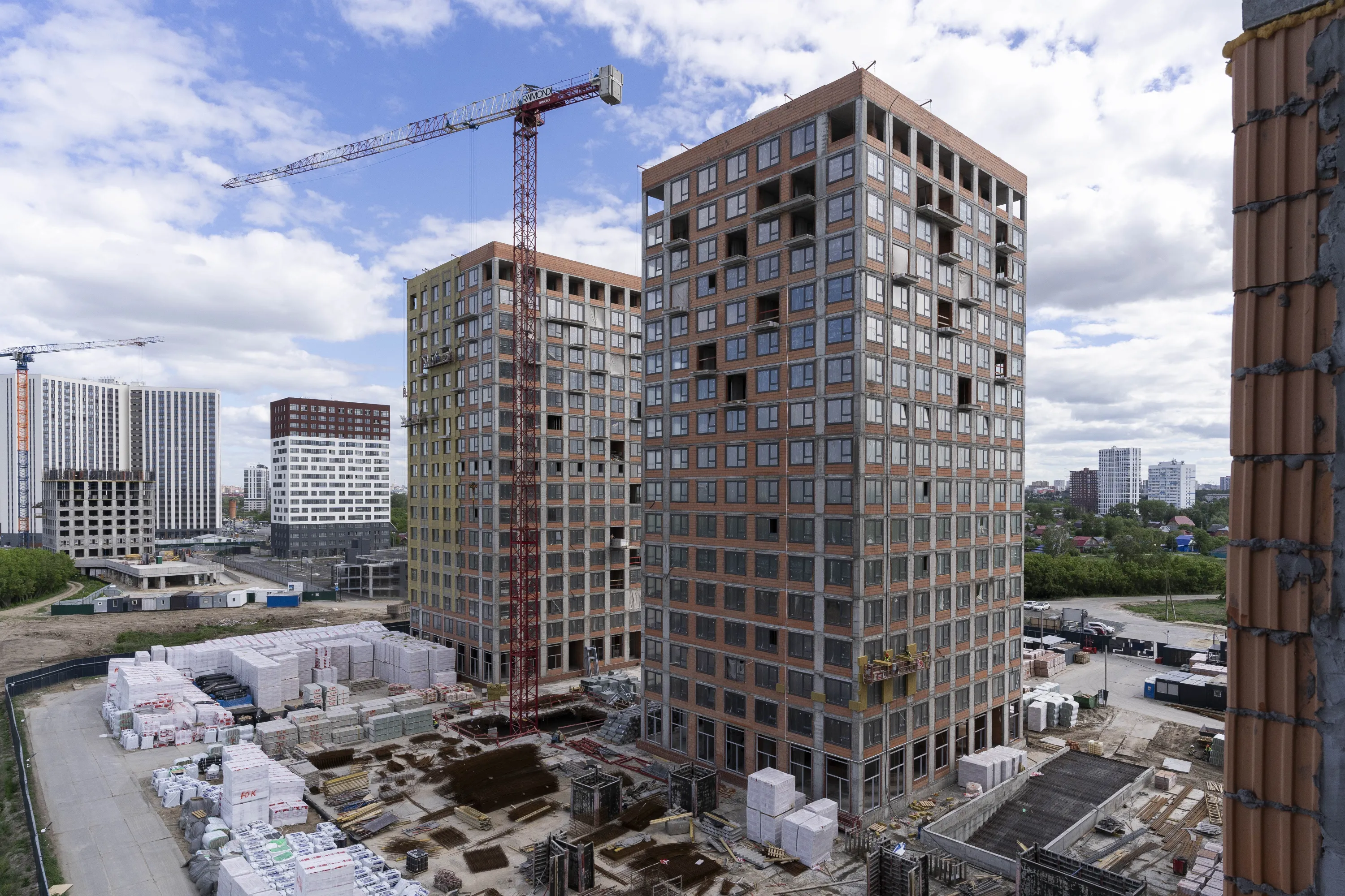 Фото ЖК Октябрьский на Туре