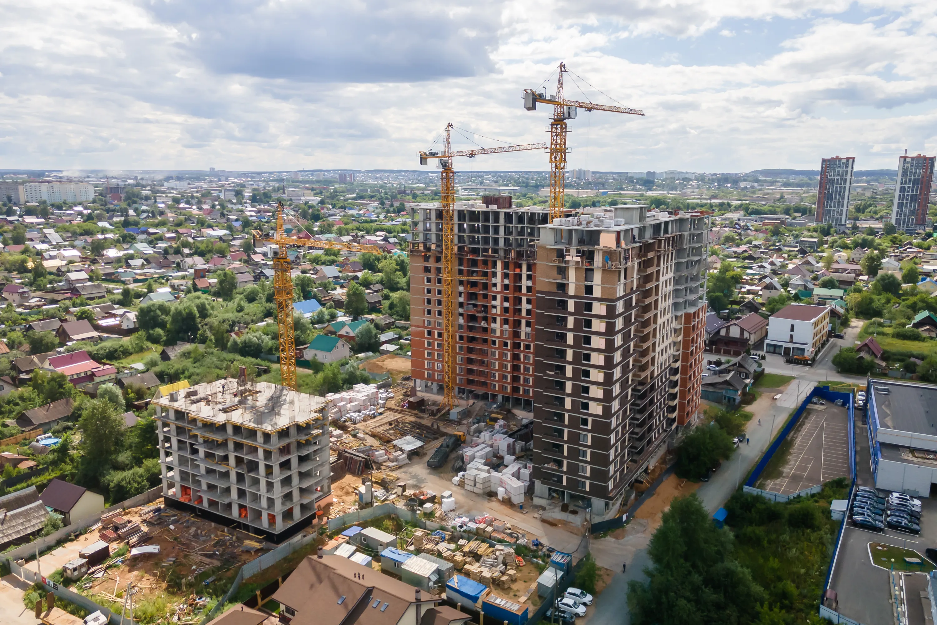 ЖК Леонов. Первый дом квартала героев ход строительства