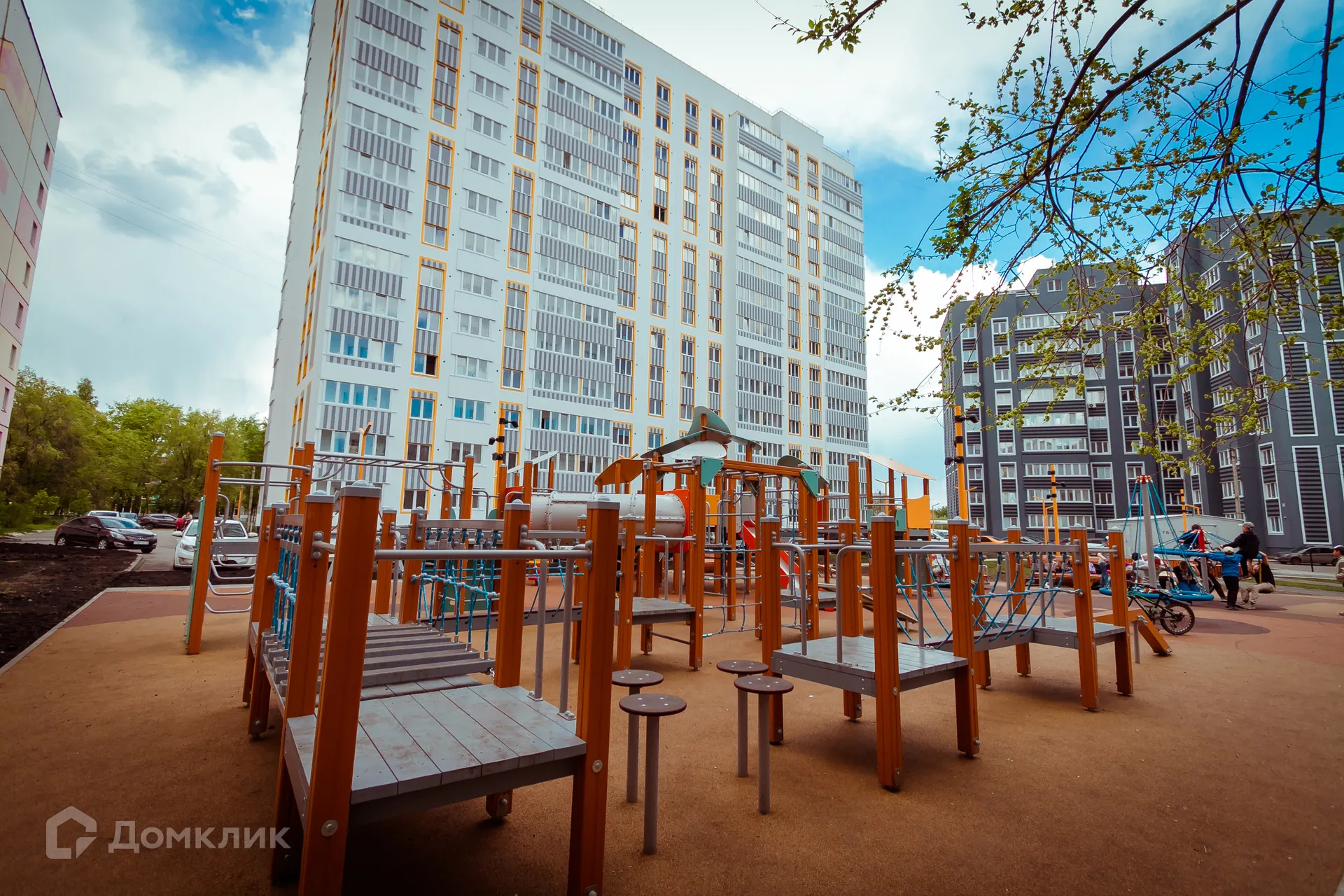 купить новостройку в ЖК Премьера на УКСМ