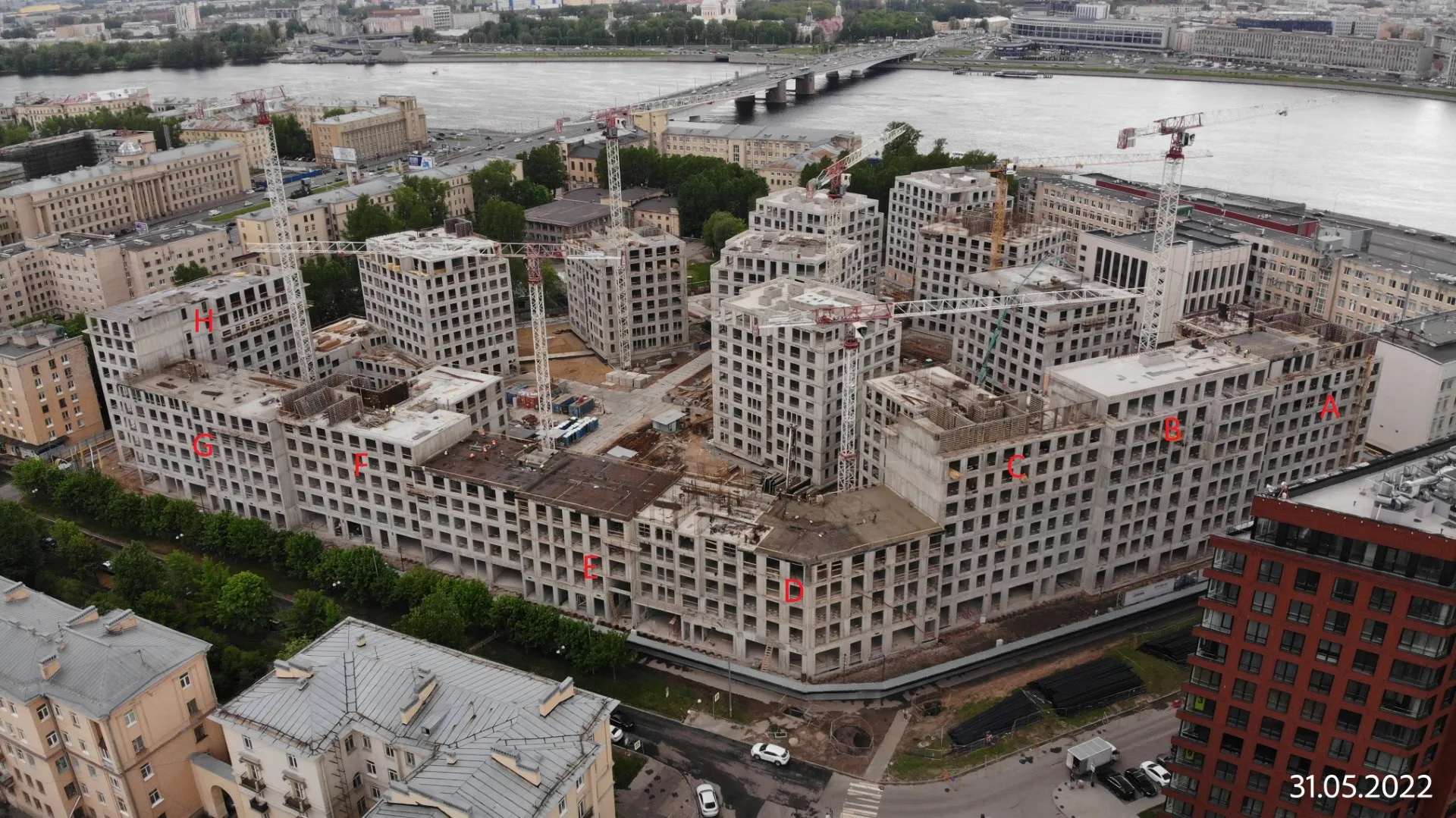 Фото ЖК "Малоохтинский, 68"
