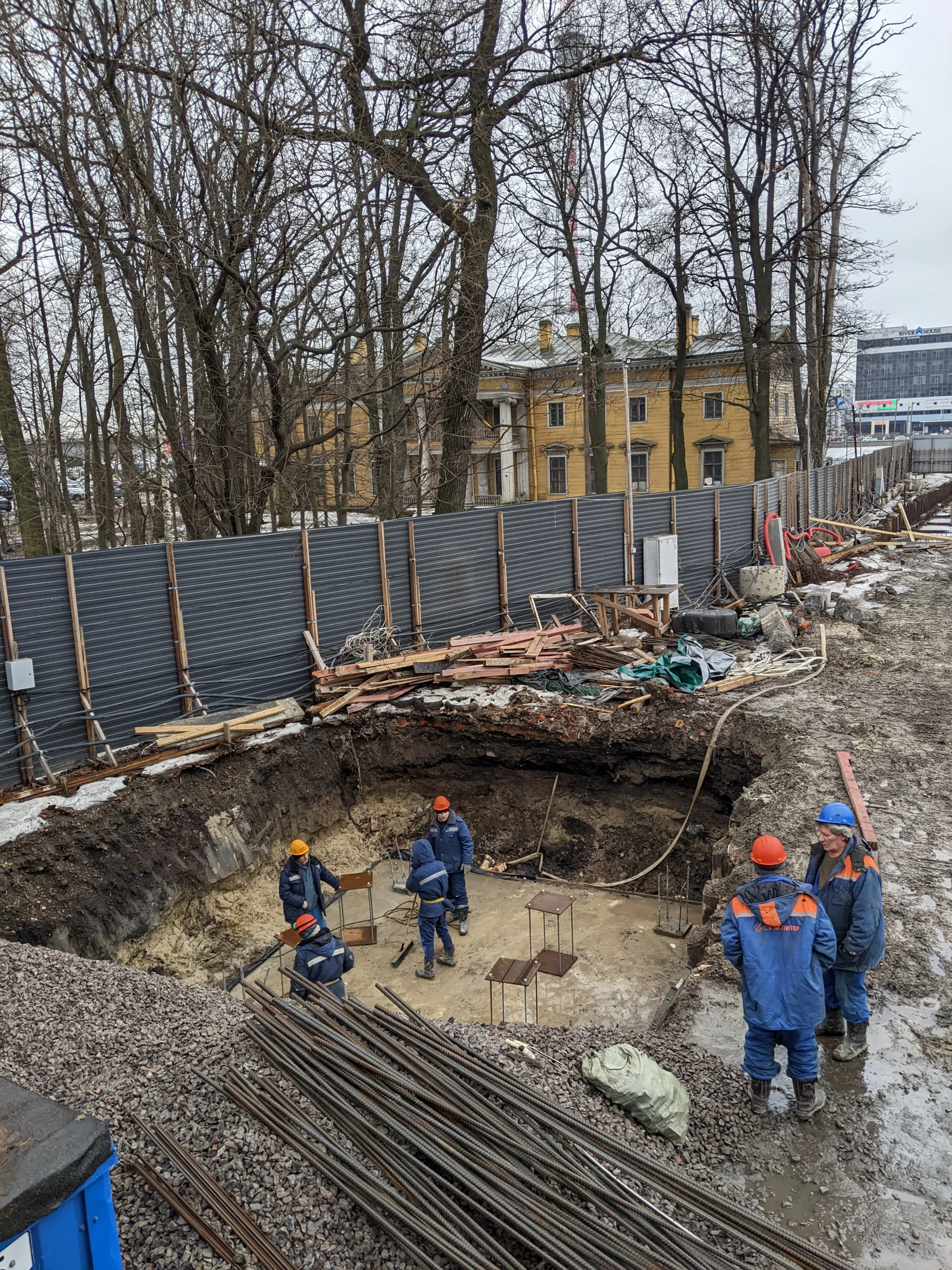 Фото ЖК ДОМ НА ЧЕРНОЙ РЕЧКЕ