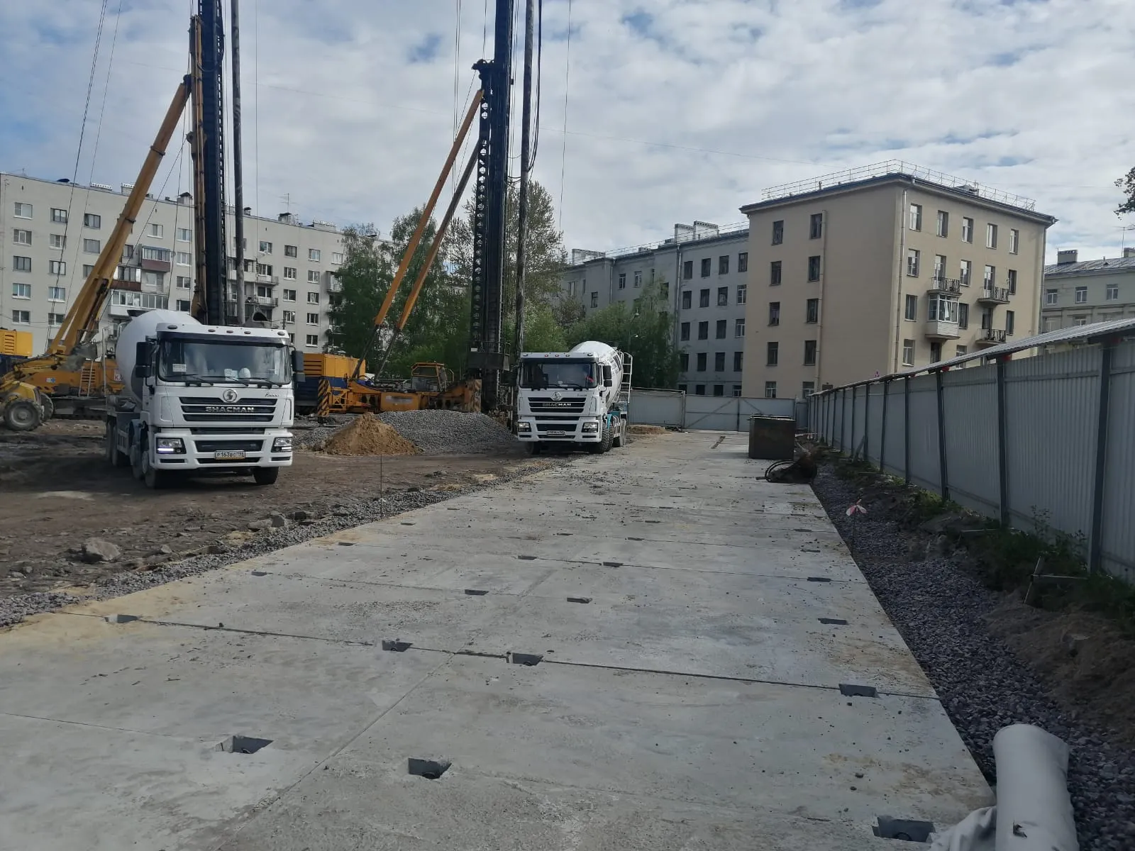 Фото ЖК UPOINT