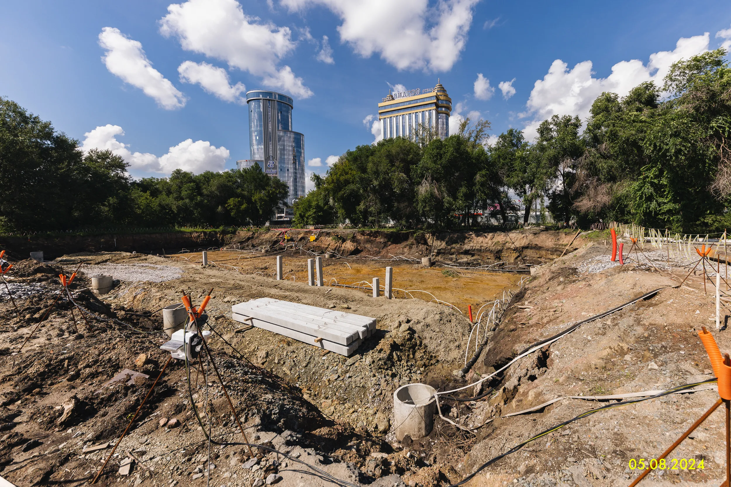 ЖК Бутик квартал Голос Меридиан ход строительства