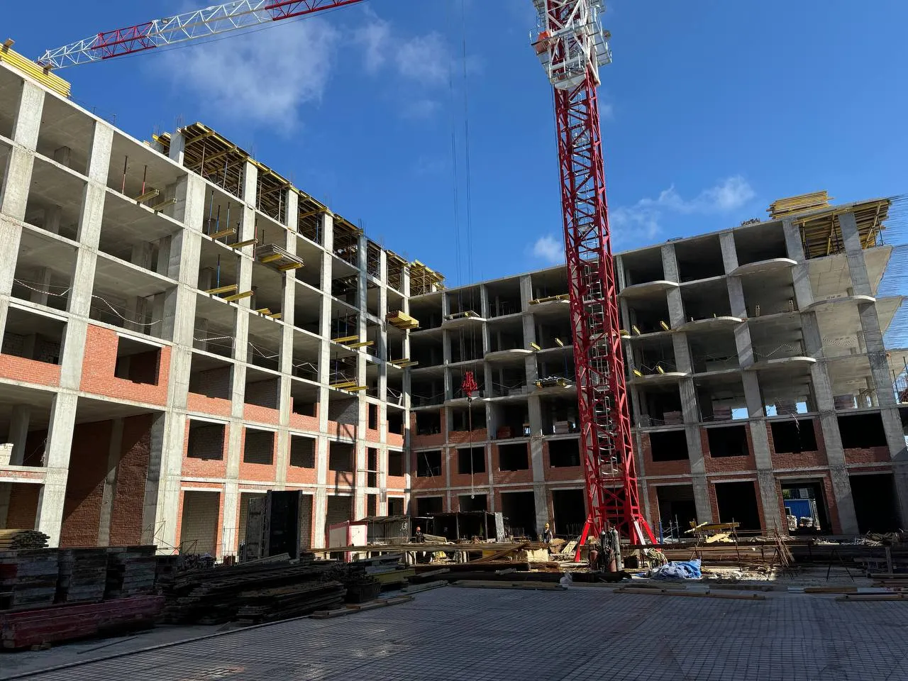 ЖК Скандиа. Квартал в Кедровом ход строительства