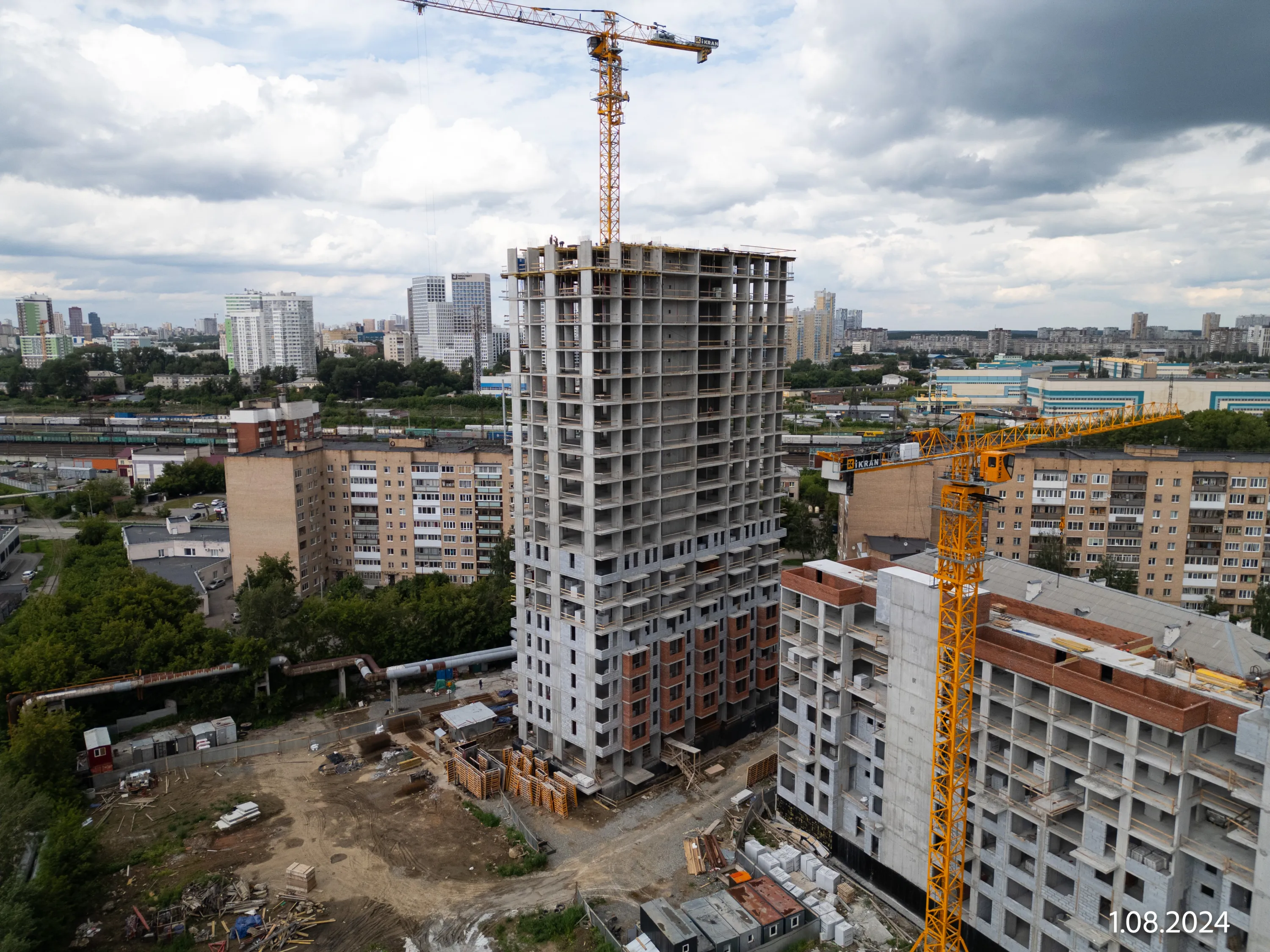 ЖК ДНК. Дом на Куйбышева ход строительства