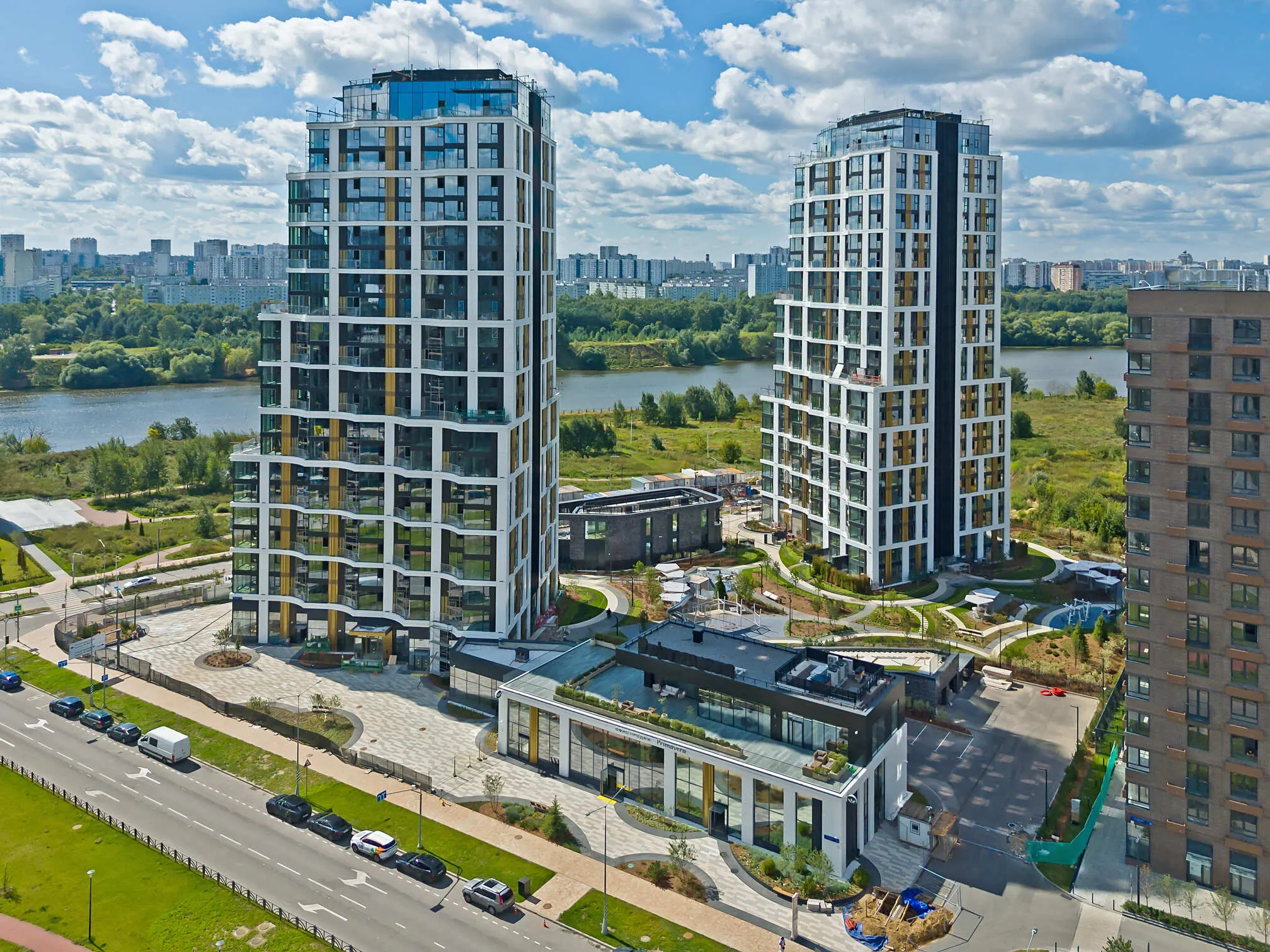 Фото ЖК "Клубный город на реке Primavera" (Клубный город на реке Примавера)