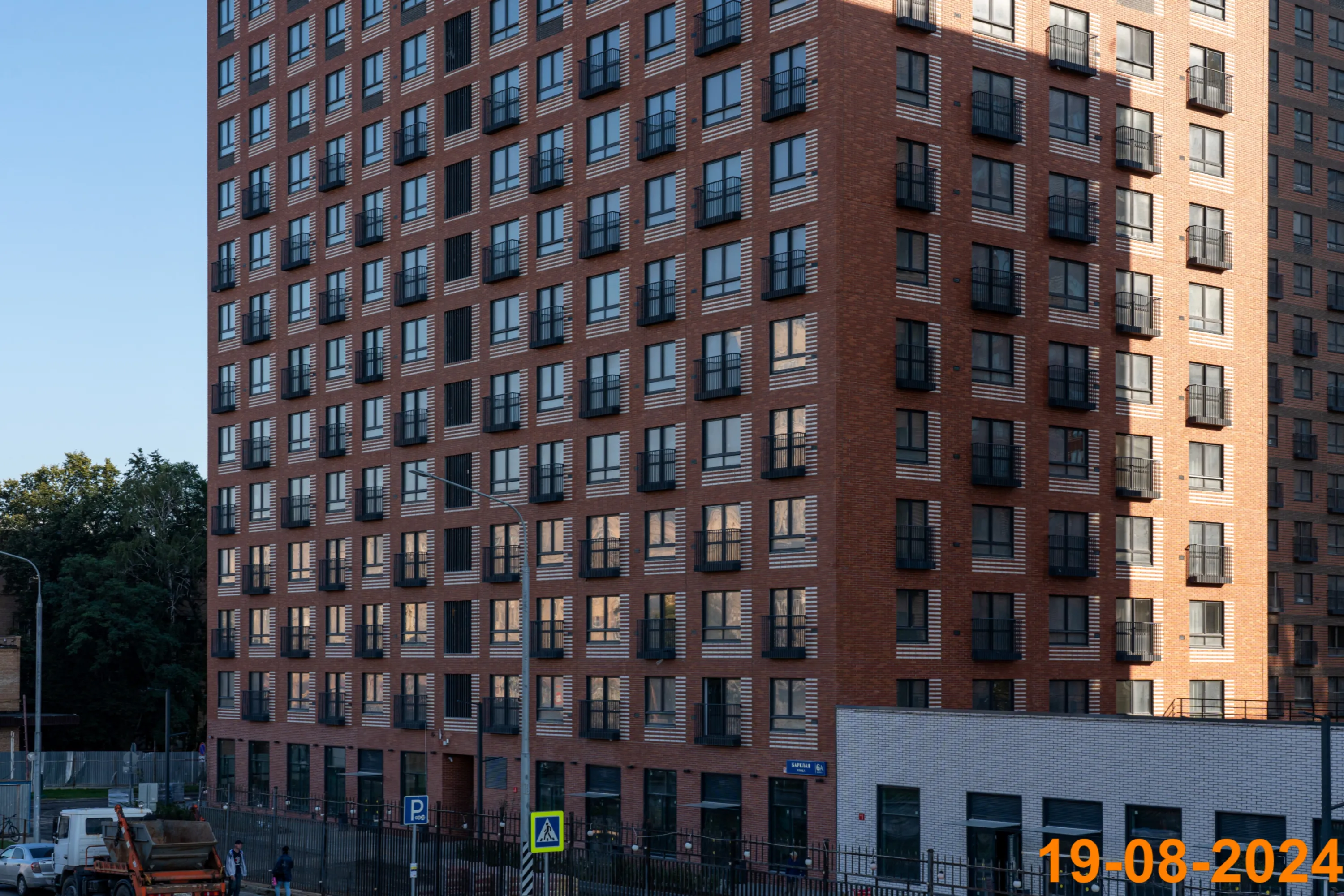 Фото ЖК Барклая 6