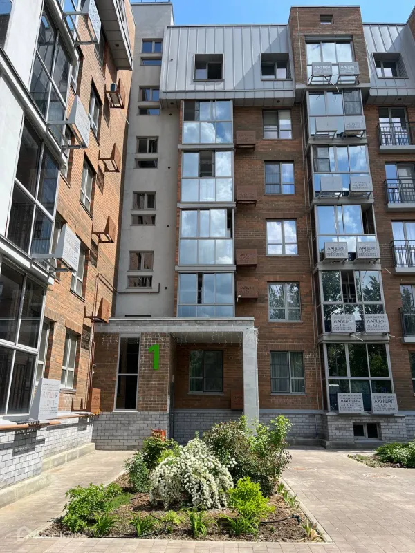 3 комн. в ЖК "Лапшин Loft (Лапшин Лофт)"