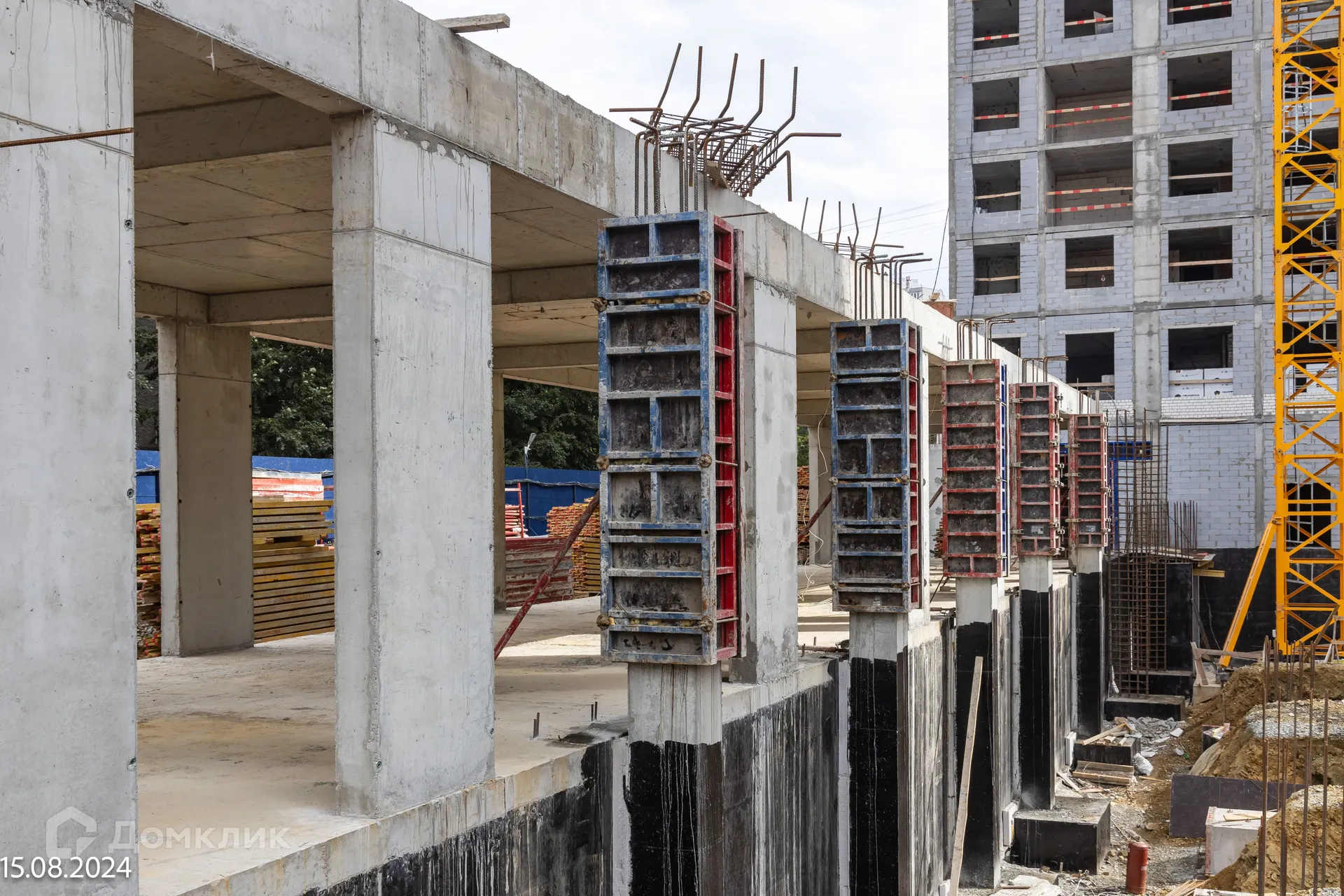 купить новостройку в ЖК Ауро