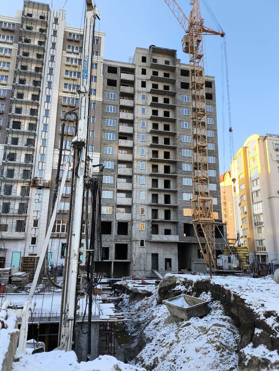 Университет ход строительства