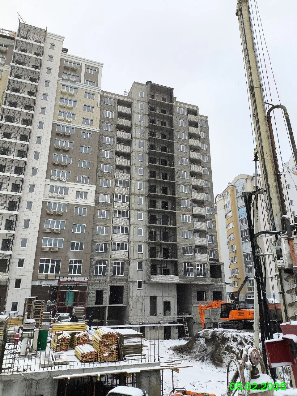 Университет ход строительства