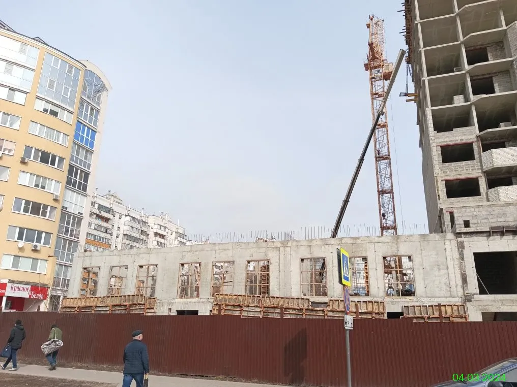 Университет ход строительства