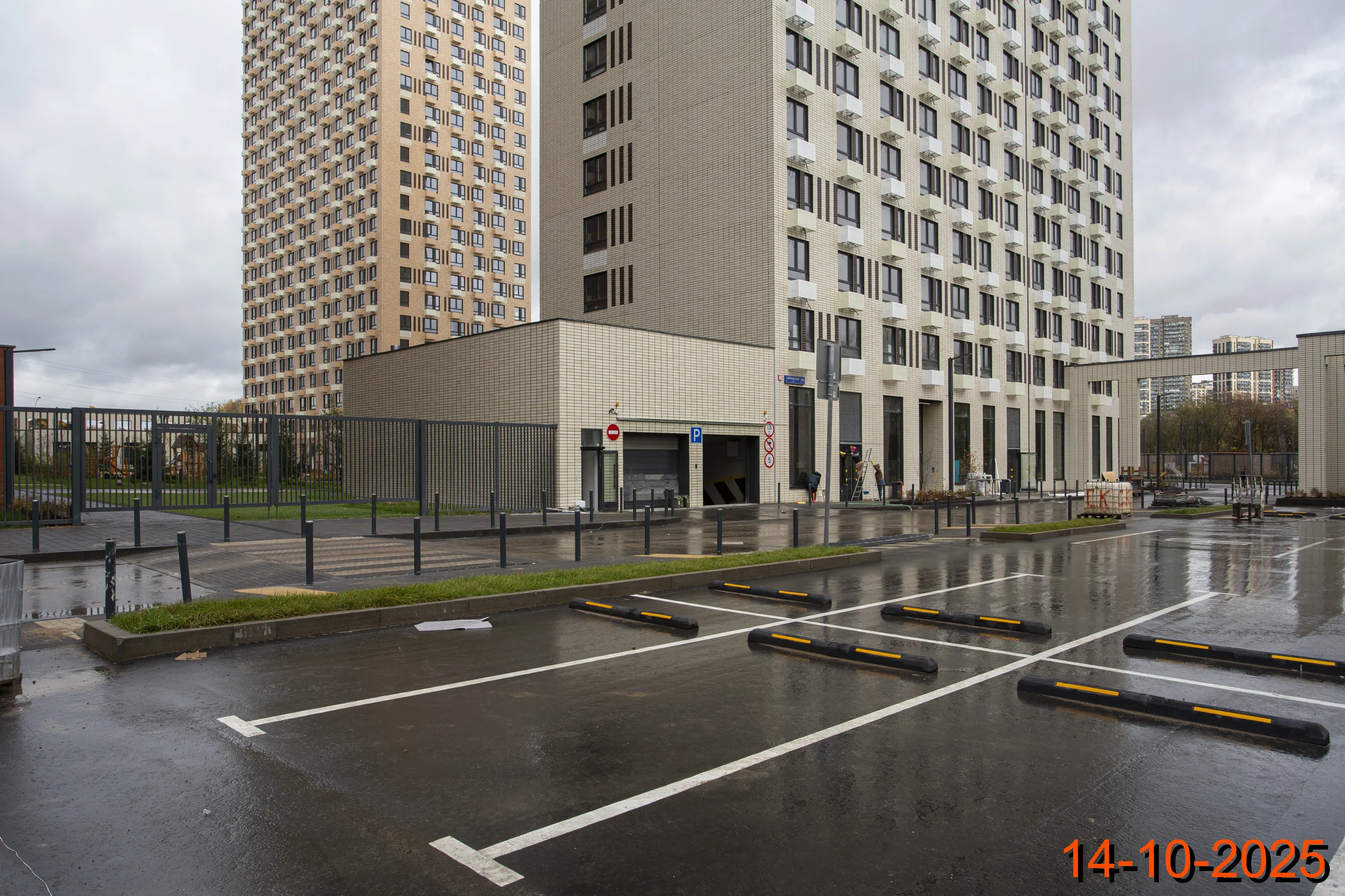 «Митинский лес» ход строительства