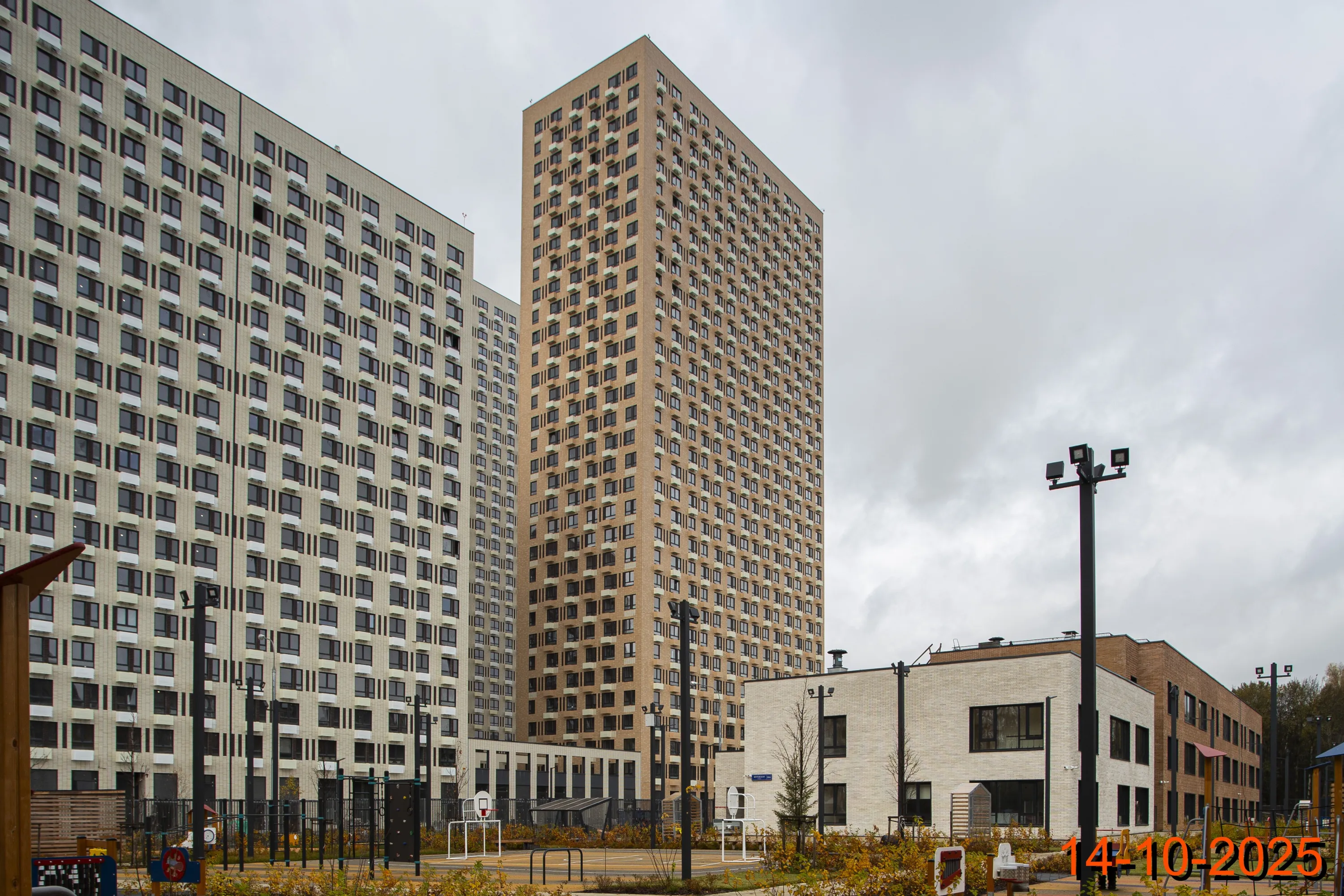 «Митинский лес» ход строительства