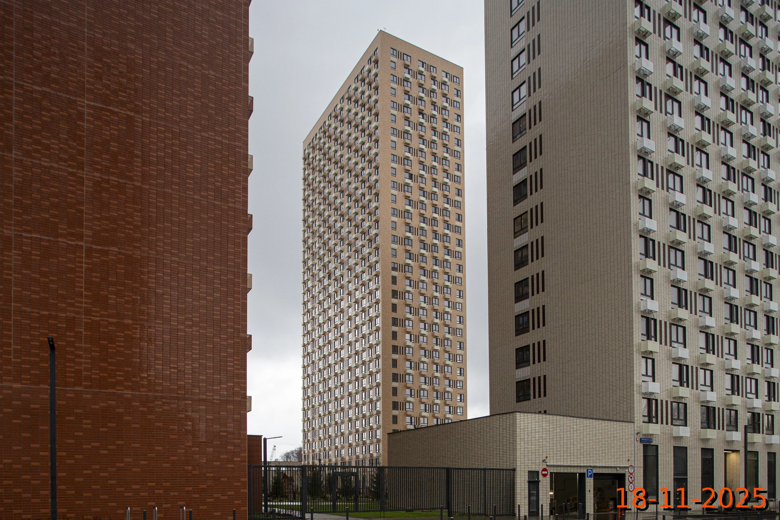 «Митинский лес» ход строительства