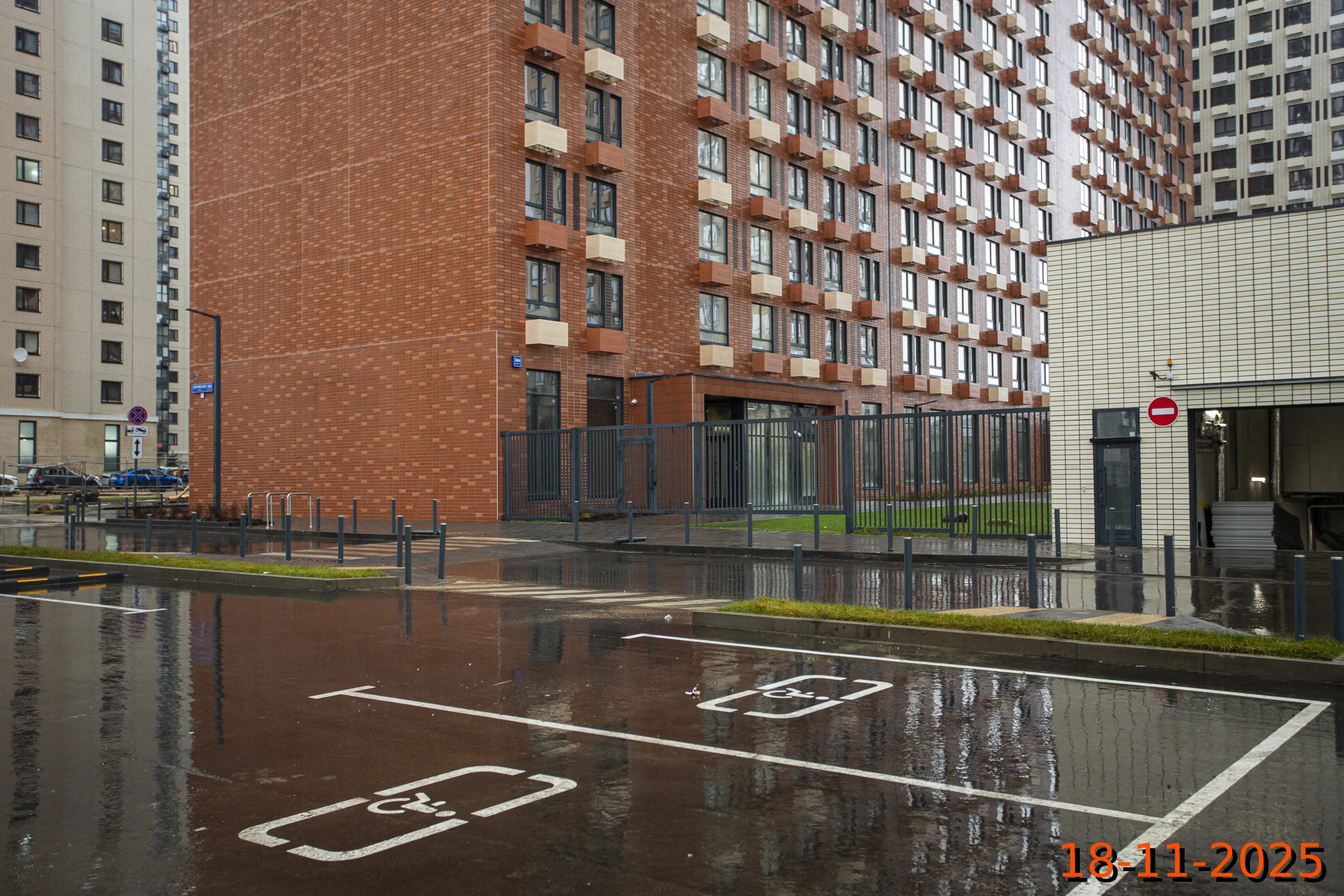 «Митинский лес» ход строительства