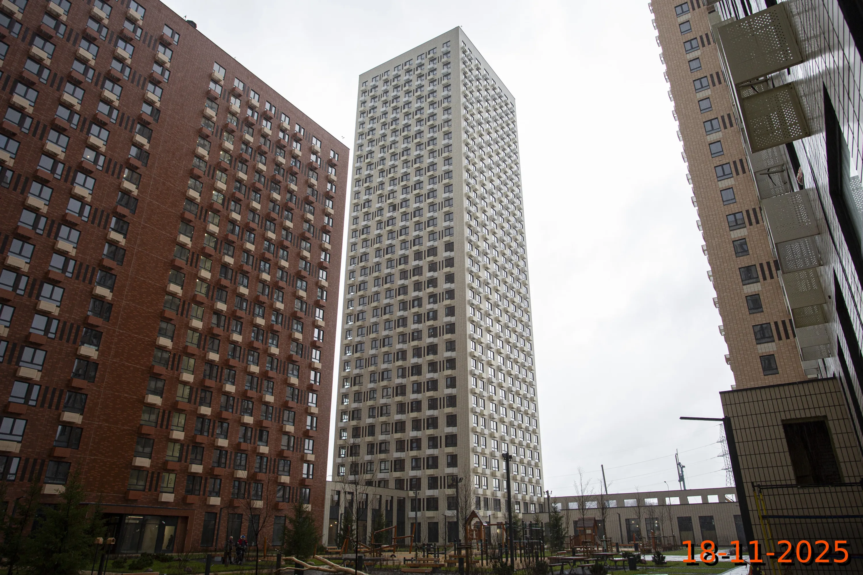 «Митинский лес» ход строительства