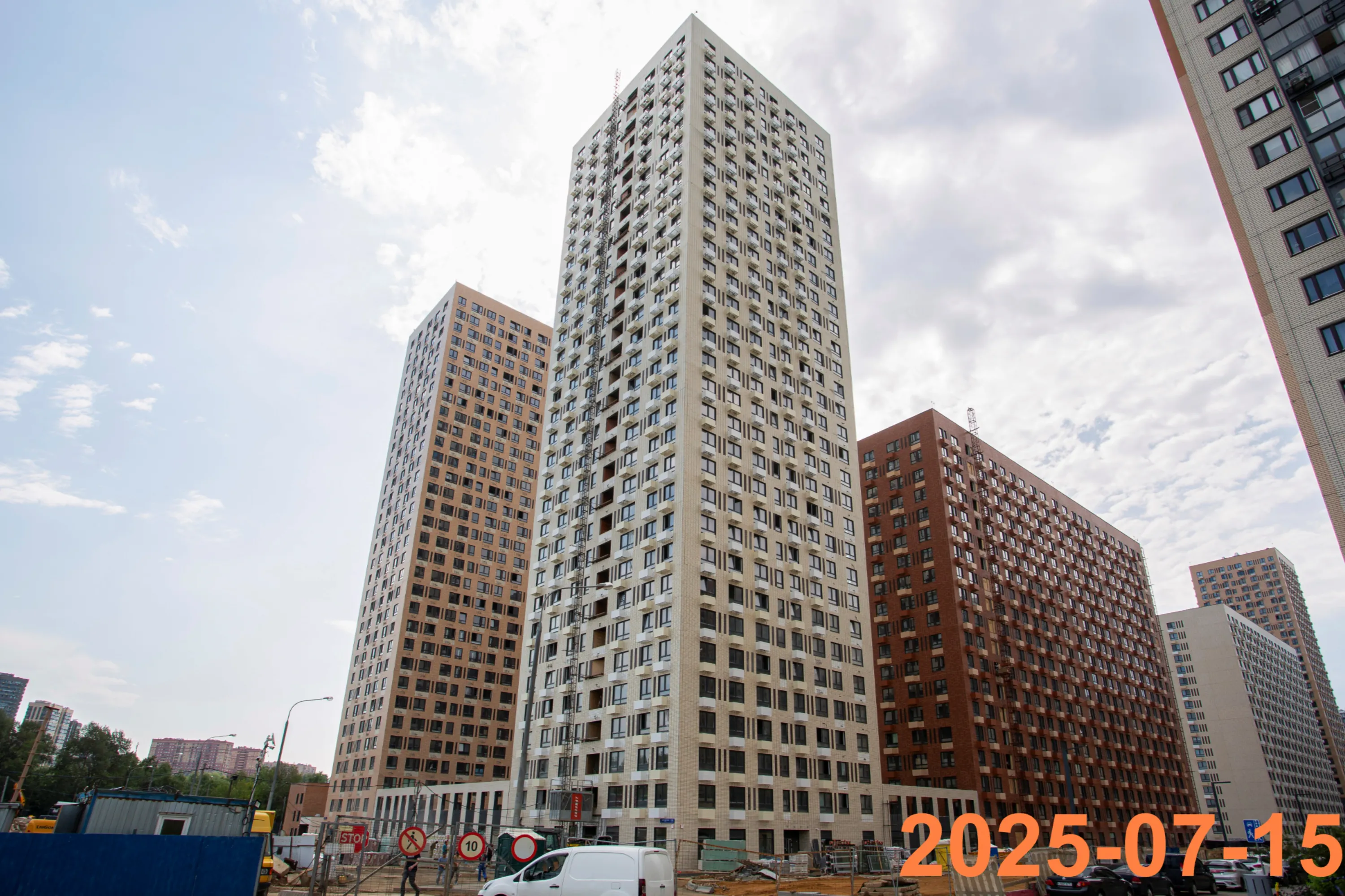 «Митинский лес» ход строительства