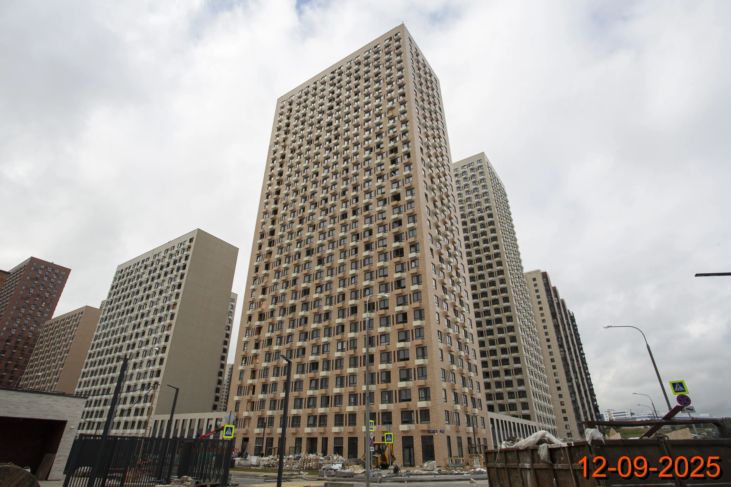 «Митинский лес» ход строительства