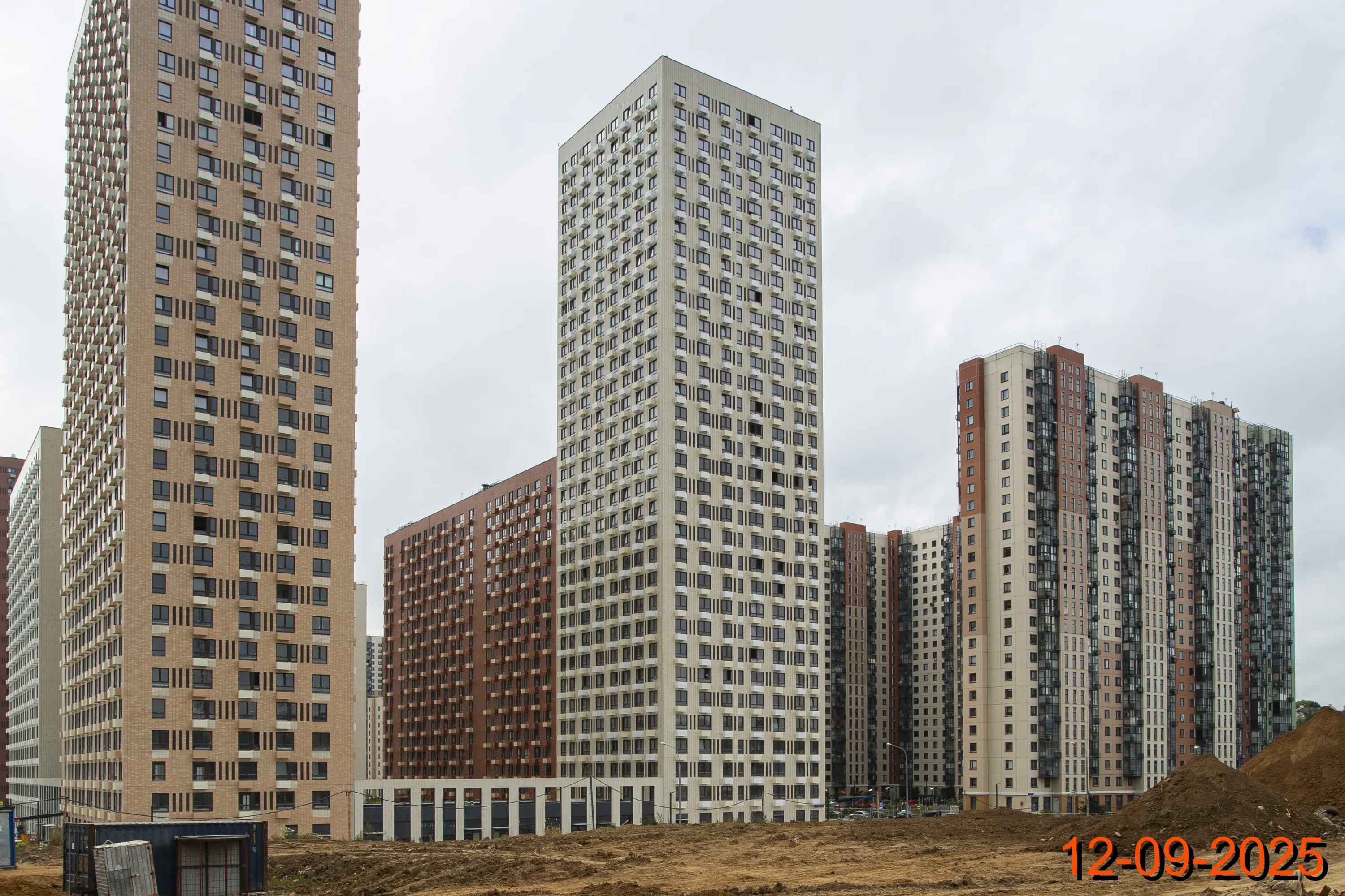 «Митинский лес» ход строительства