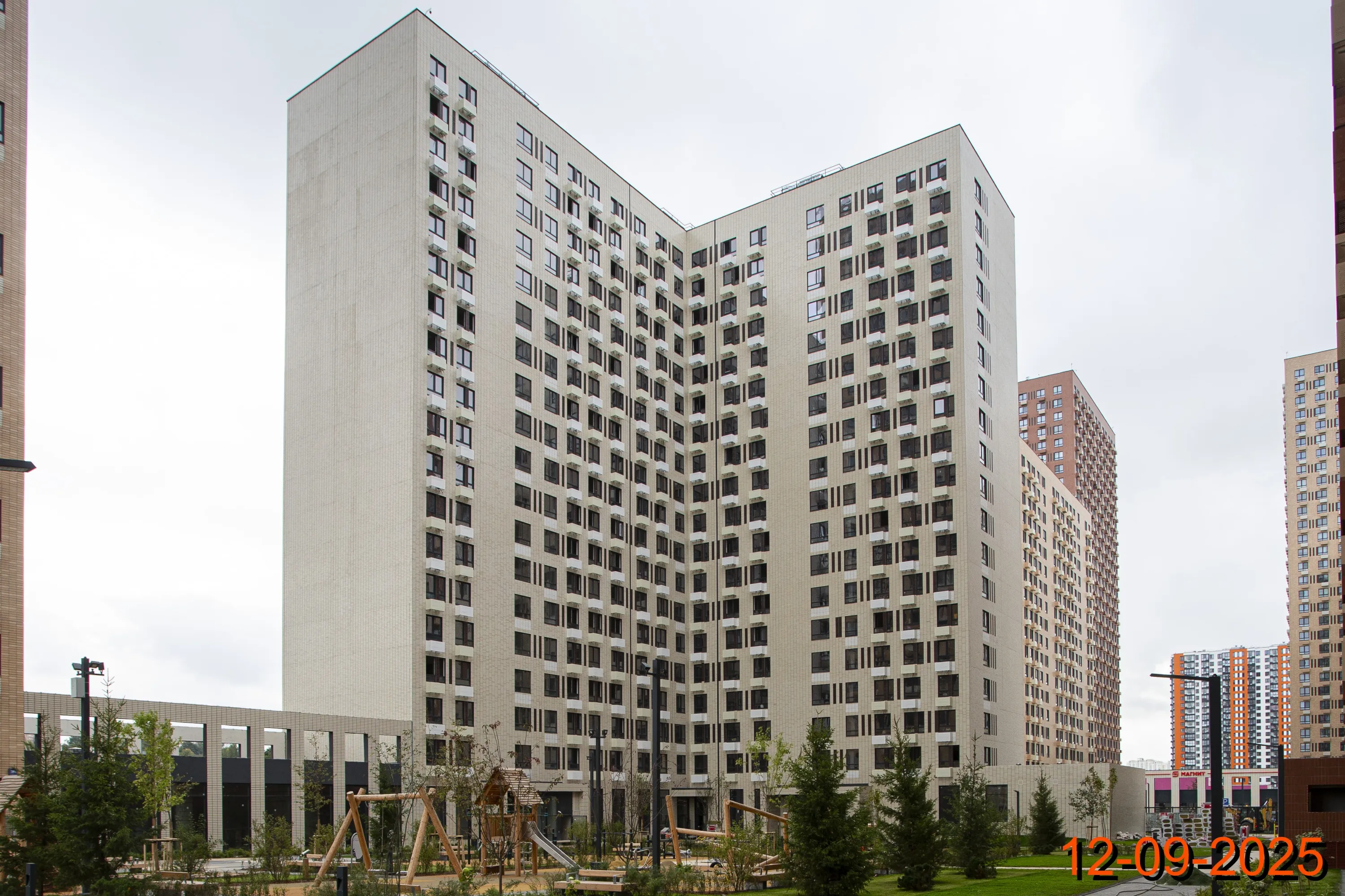 «Митинский лес» ход строительства