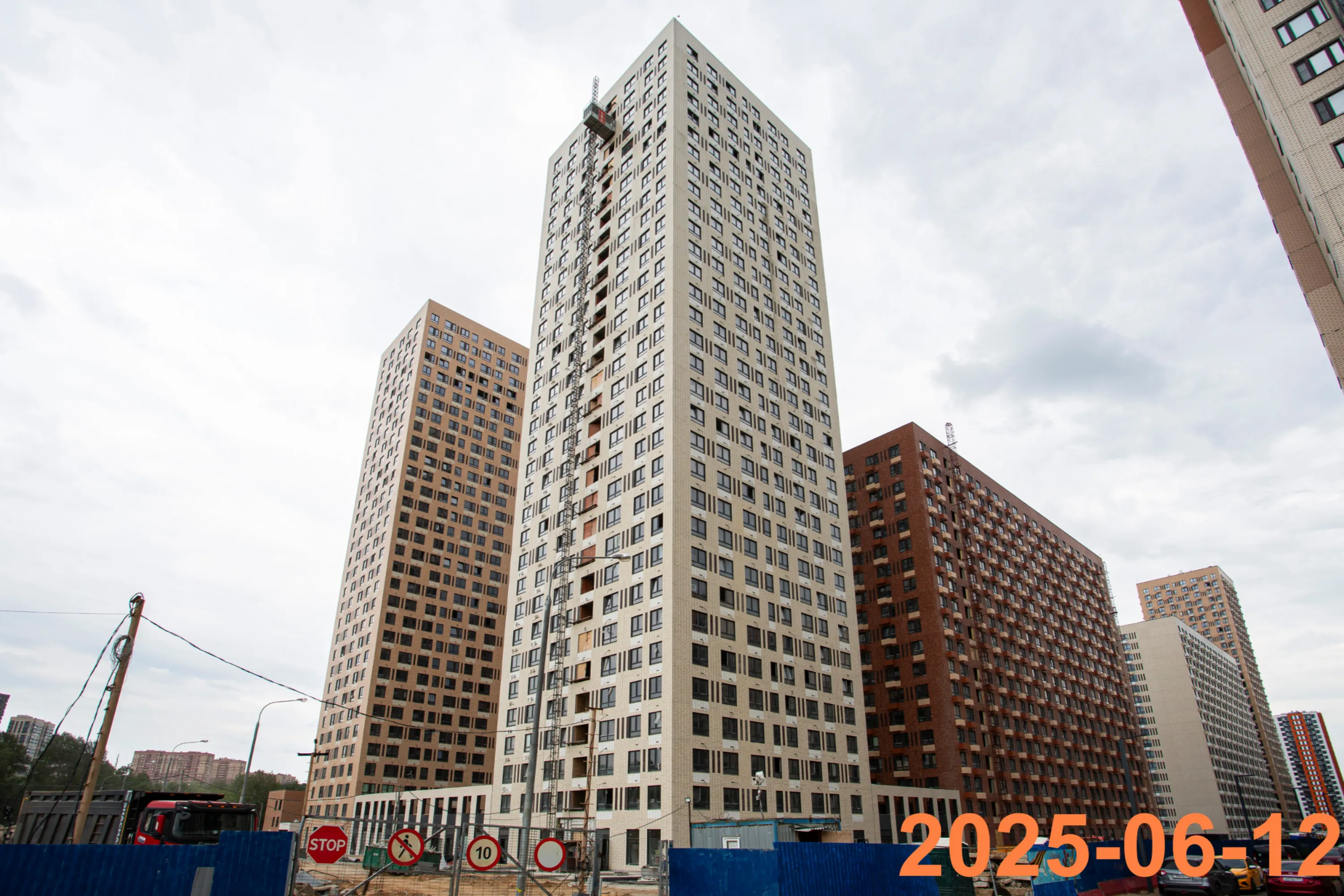 «Митинский лес» ход строительства