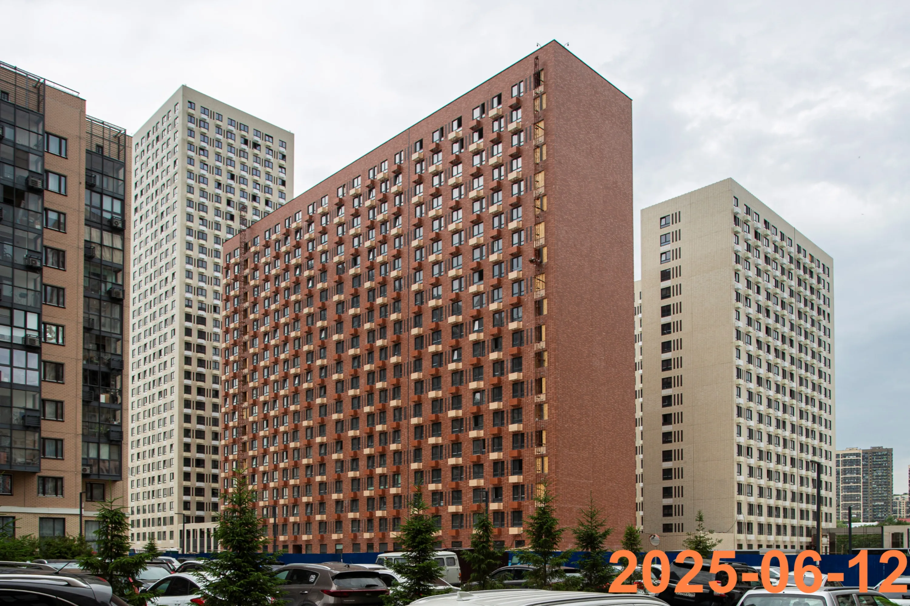 «Митинский лес» ход строительства