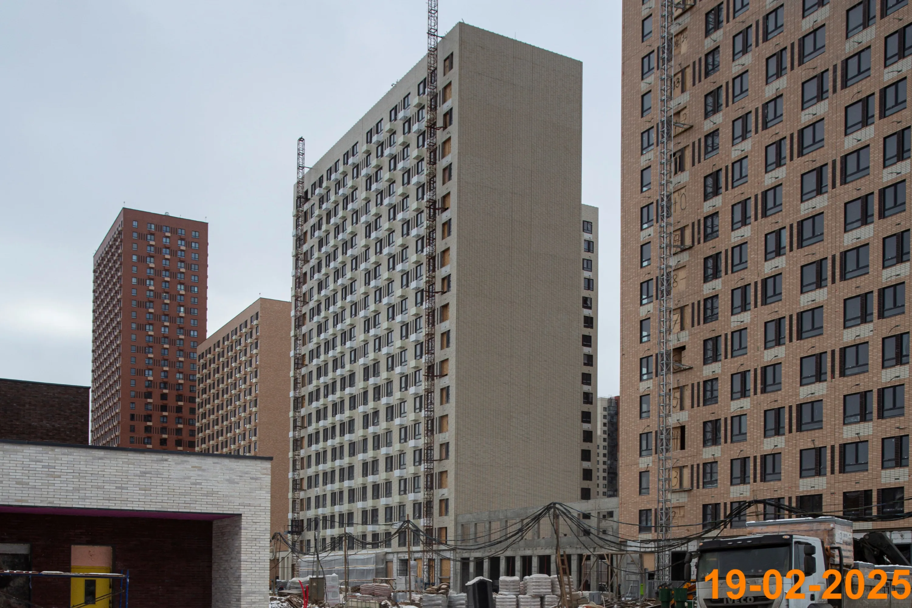 «Митинский лес» ход строительства