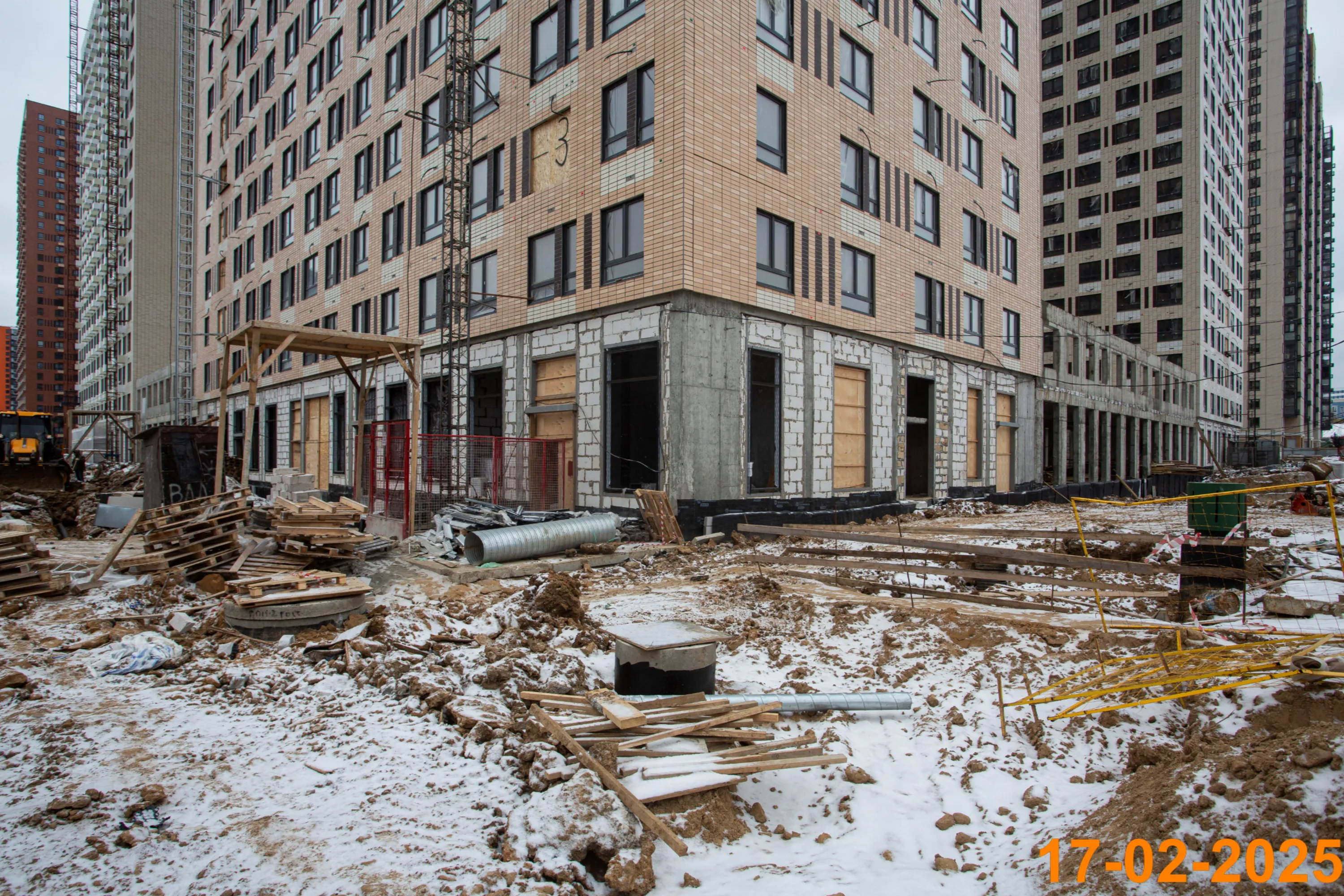 «Митинский лес» ход строительства