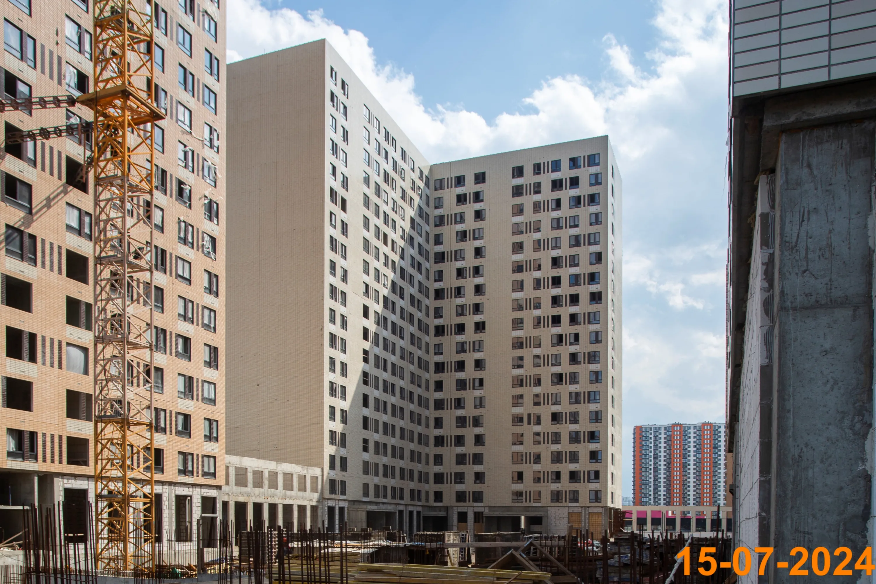 «Митинский лес» ход строительства