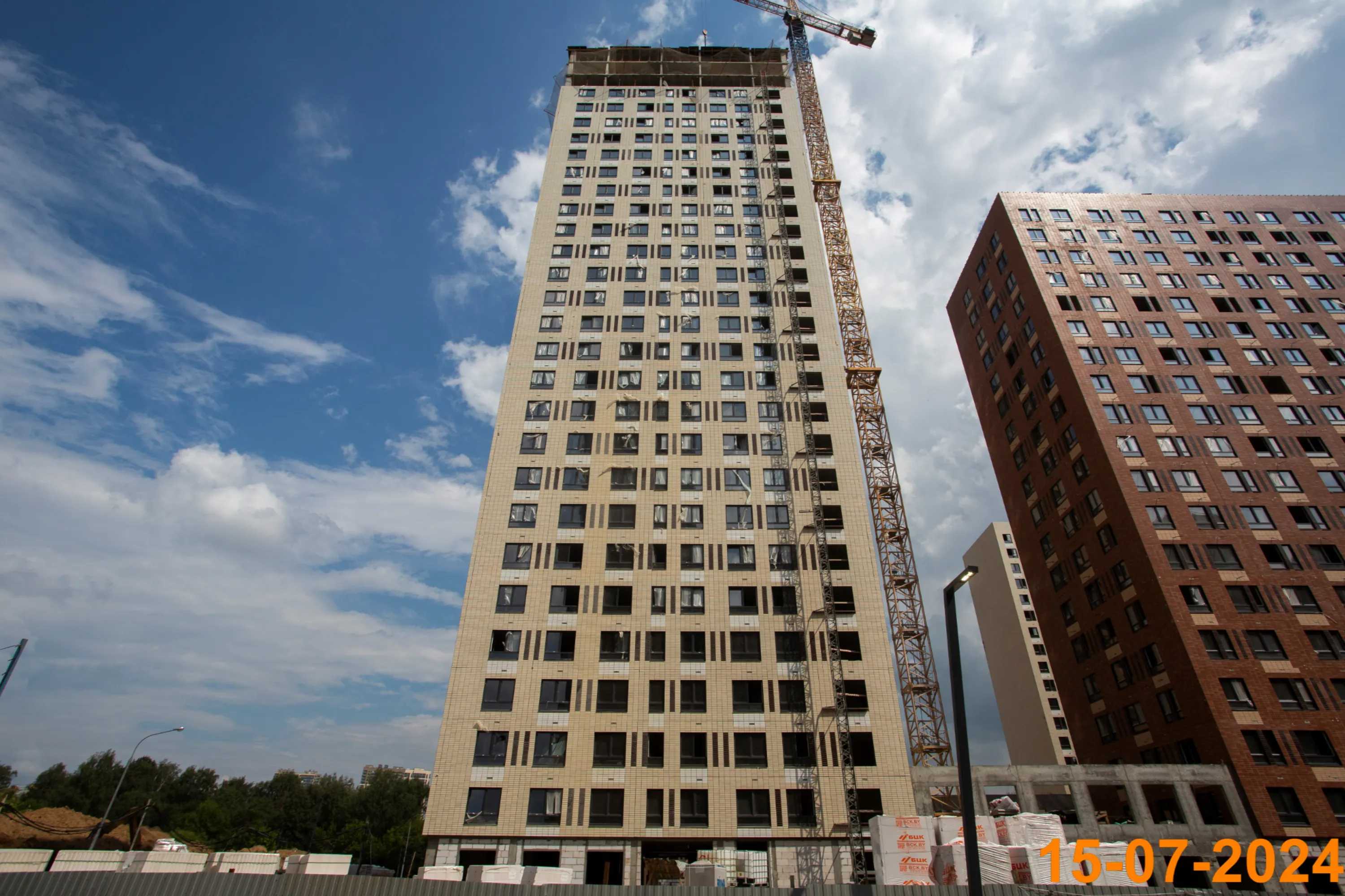 «Митинский лес» ход строительства