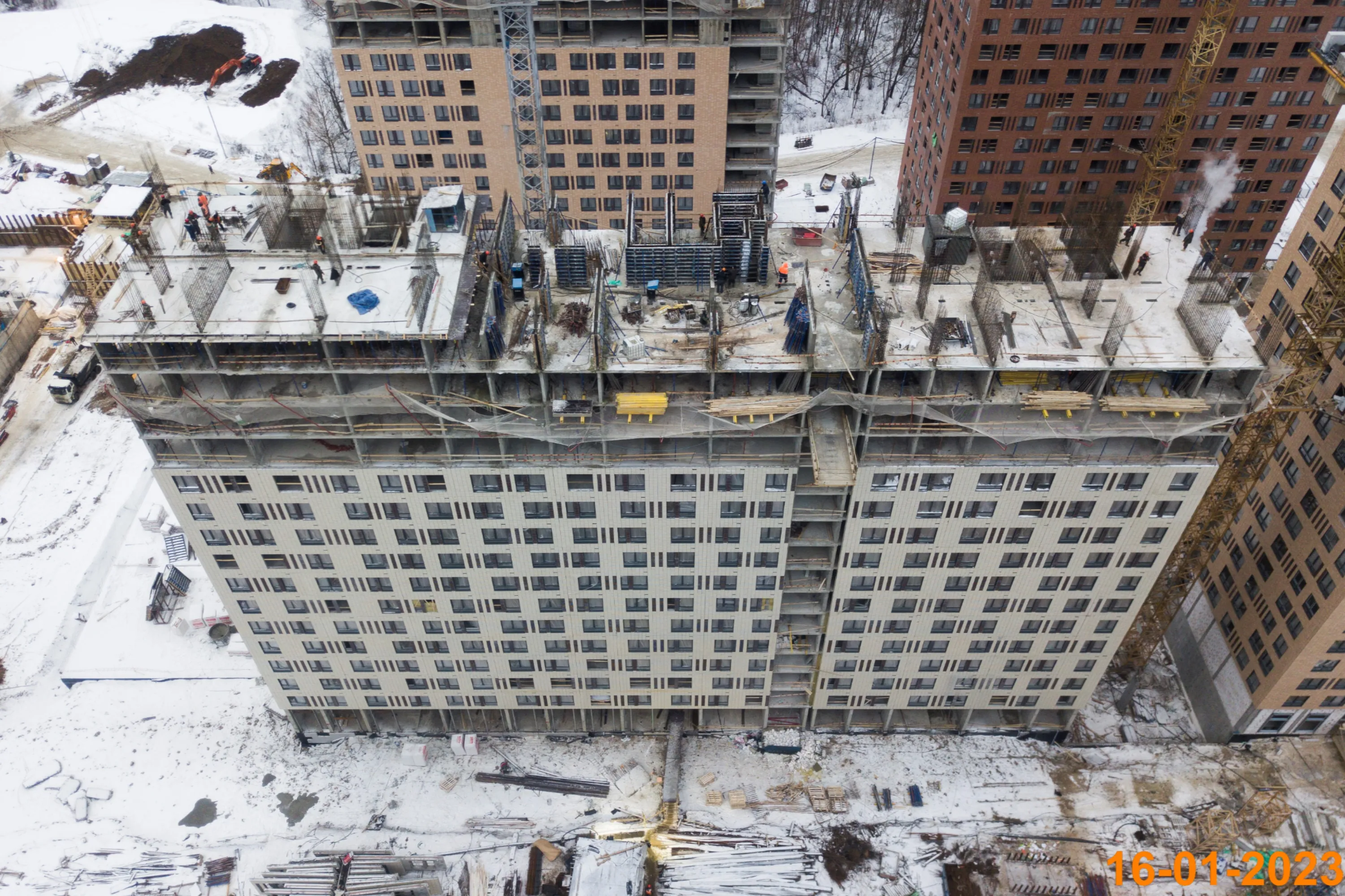 «Митинский лес» ход строительства