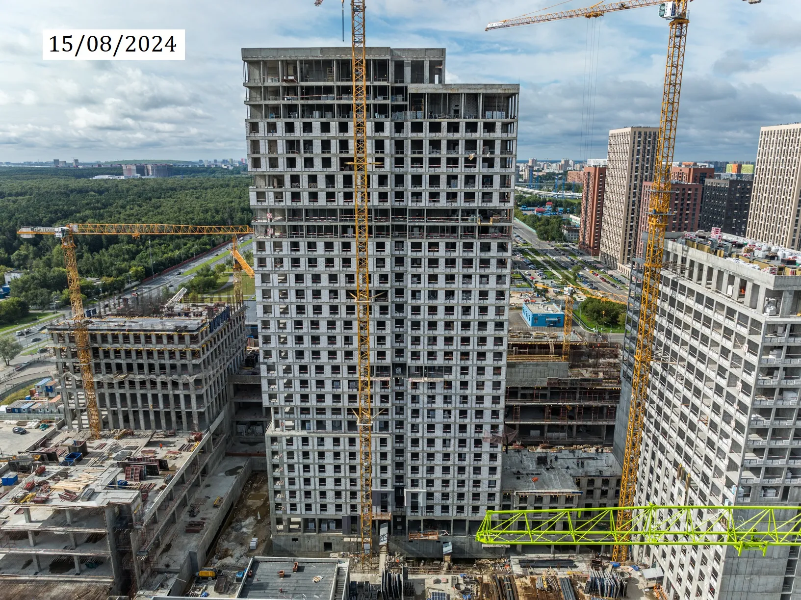 ЖК Страна.Озерная ход строительства