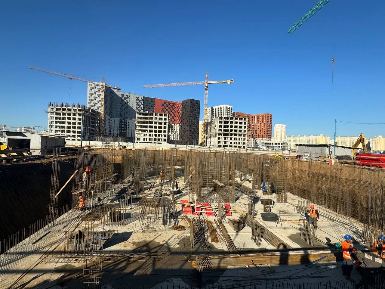 ЖК "Город-парк Первый Московский" ход строительства