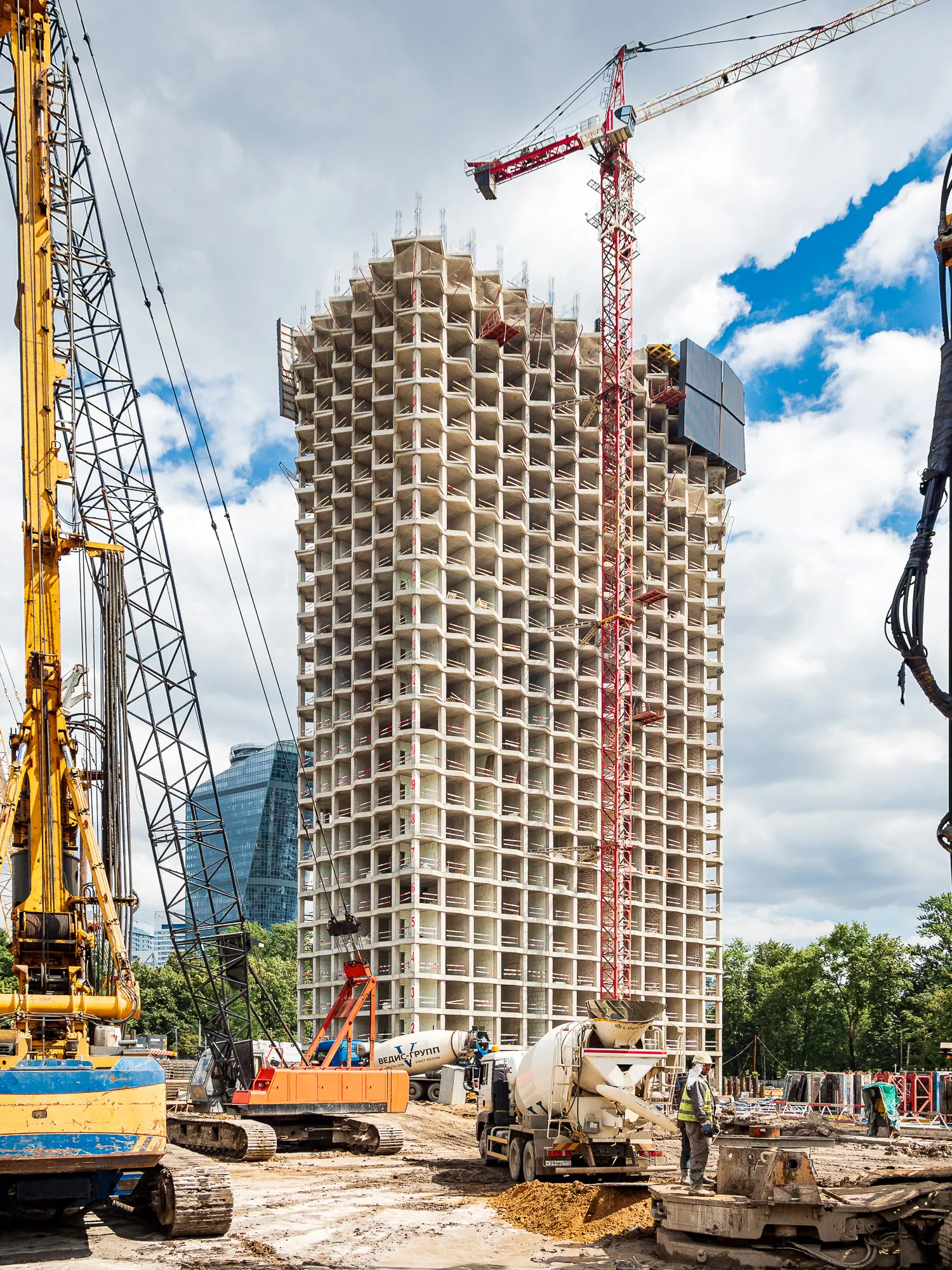 ЖК Инди Тауэрз ход строительства