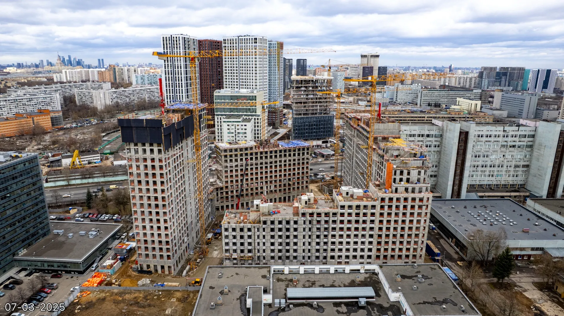 ЖК Обручева 30 ход строительства