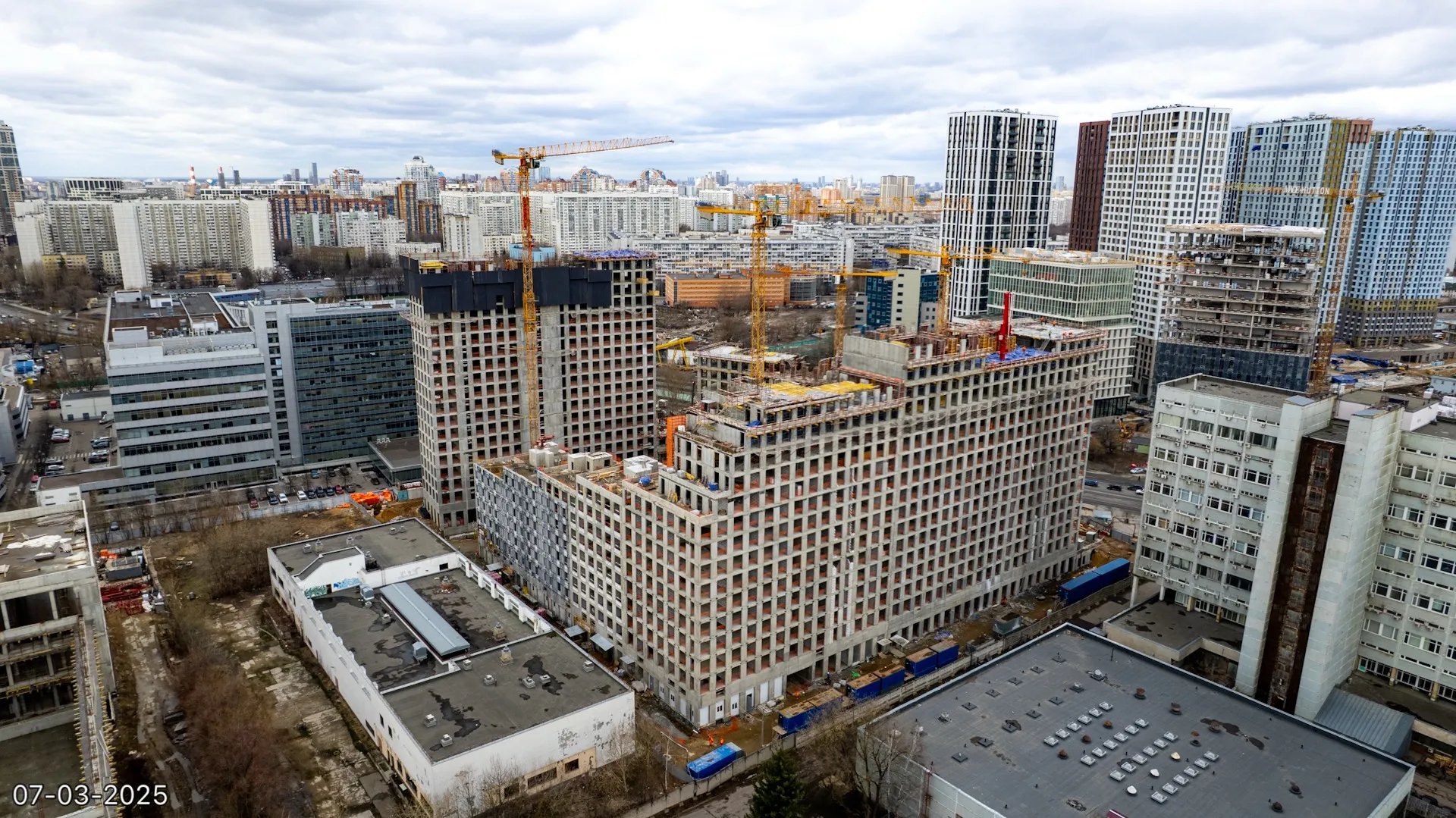 ЖК Обручева 30 ход строительства