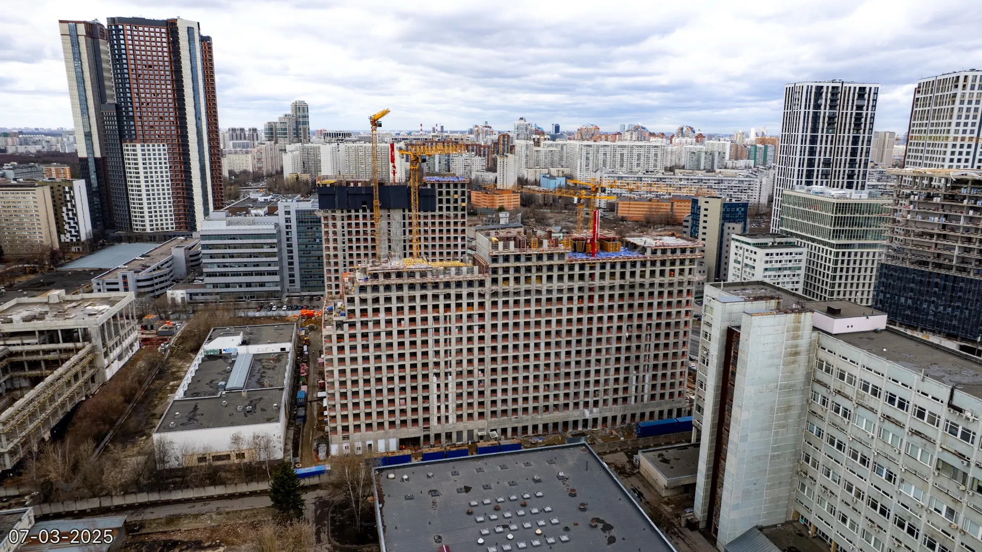 ЖК Обручева 30 ход строительства