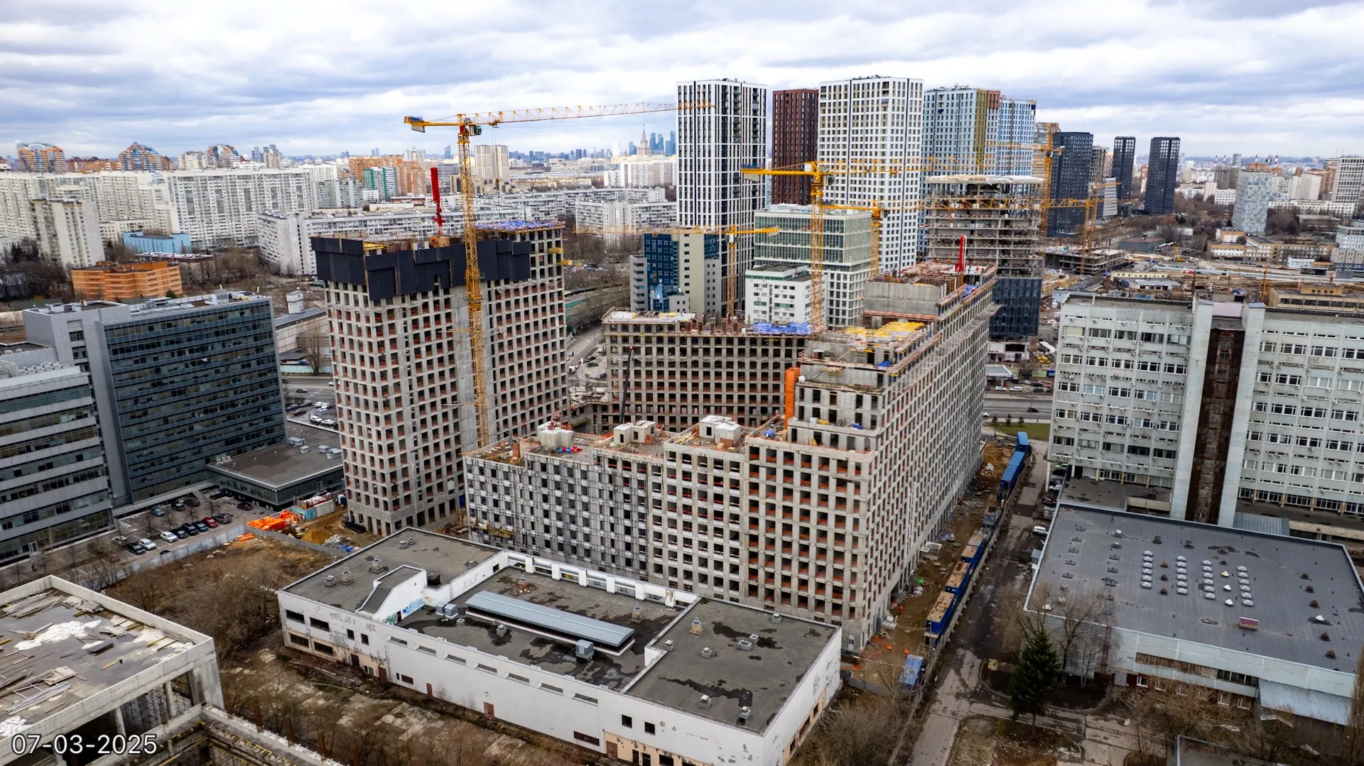 ЖК Обручева 30 ход строительства