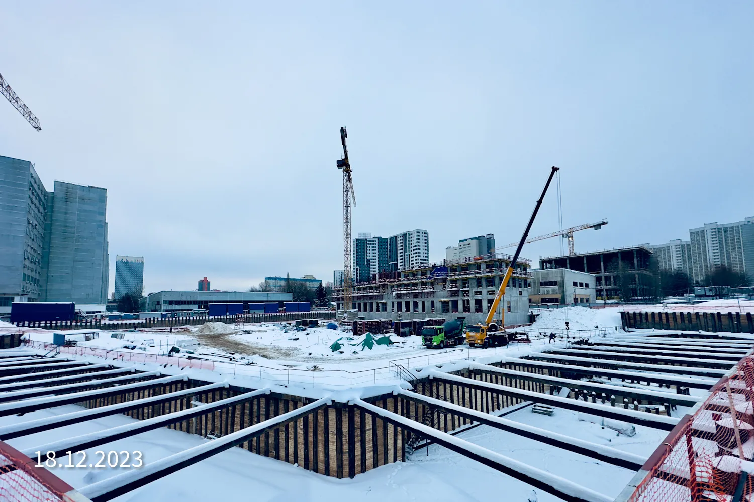 ЖК Обручева 30 ход строительства