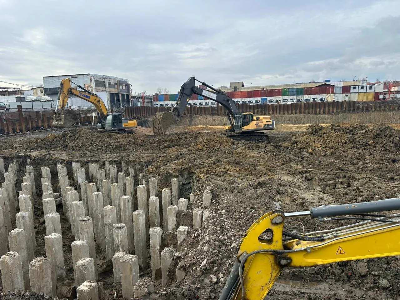 Акценты ход строительства